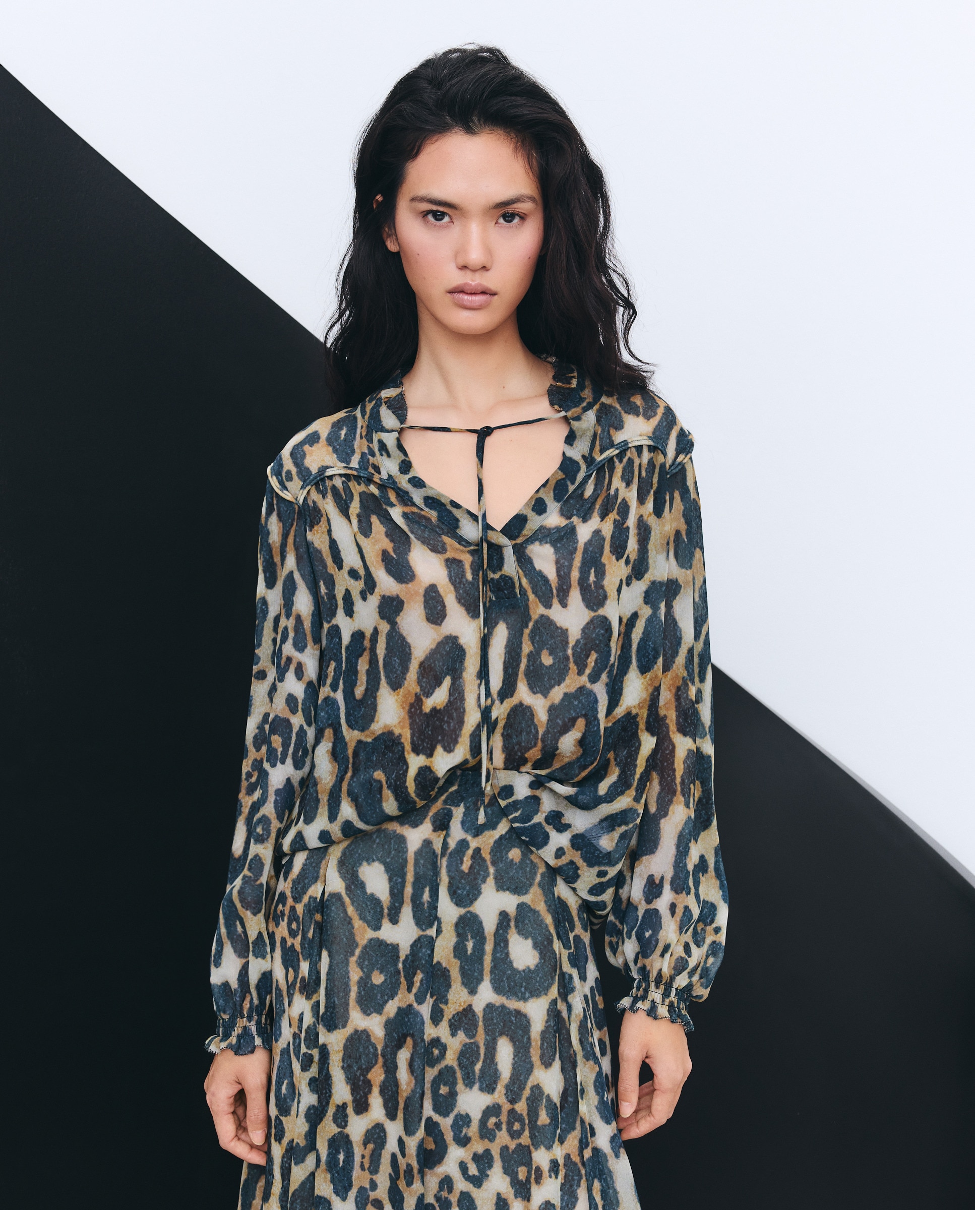 Saia midi com animal print Castanho-4