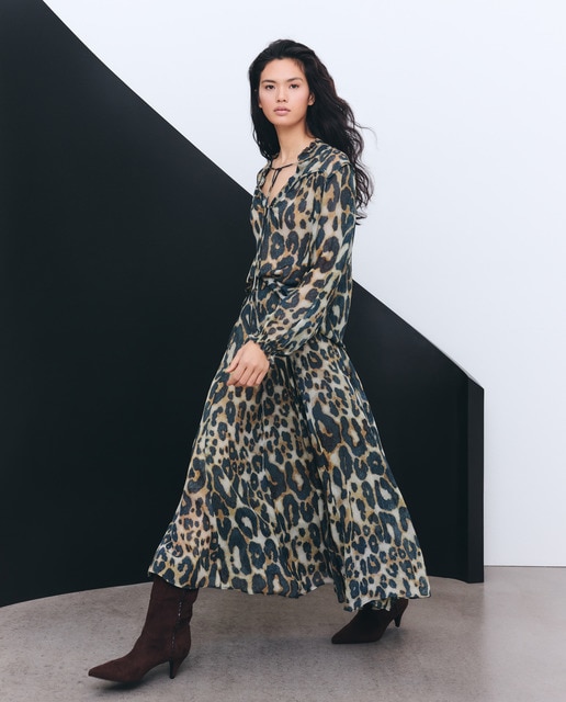 Imagem 0 de Saia midi com animal print