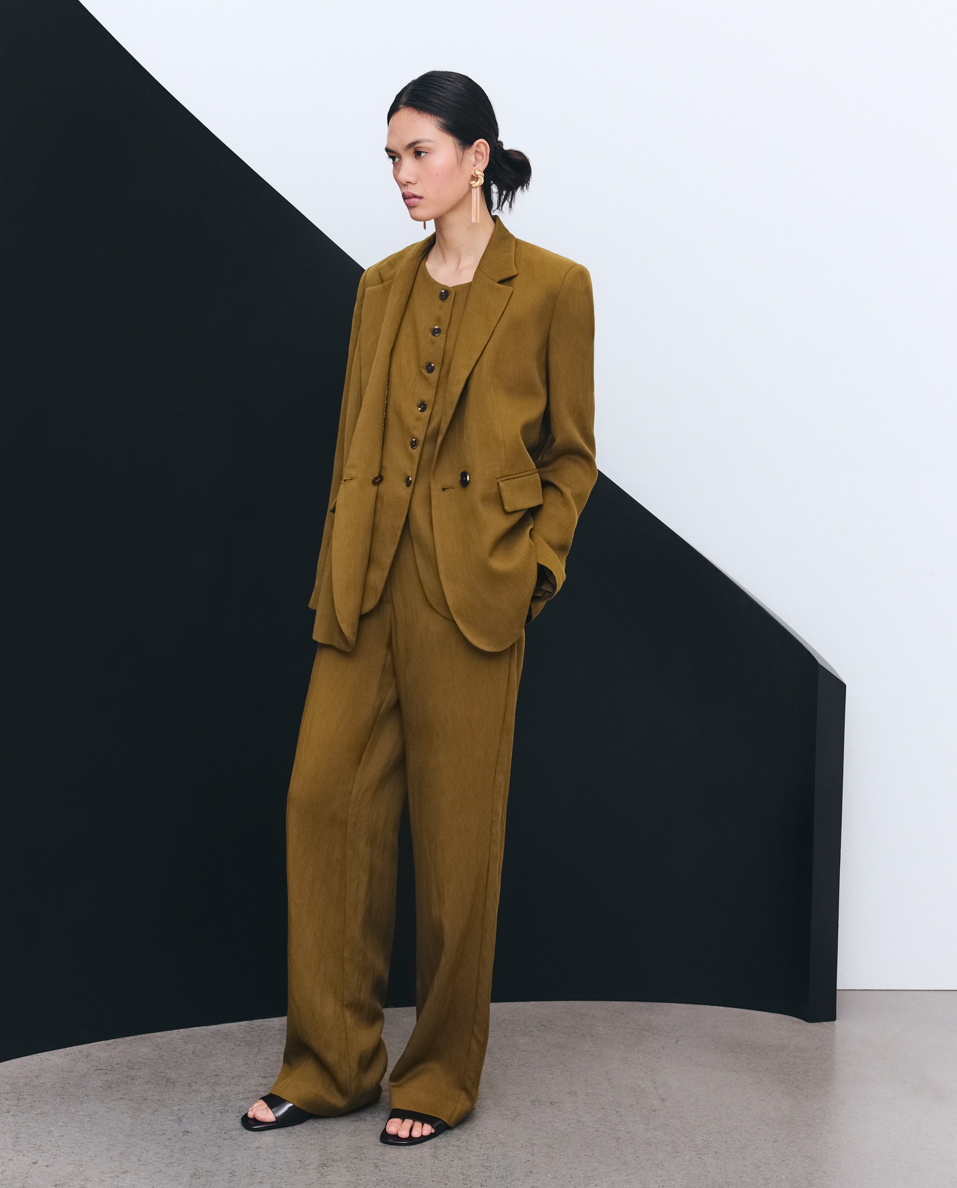 Calças de Fato Lisas 560 Azeitona-1