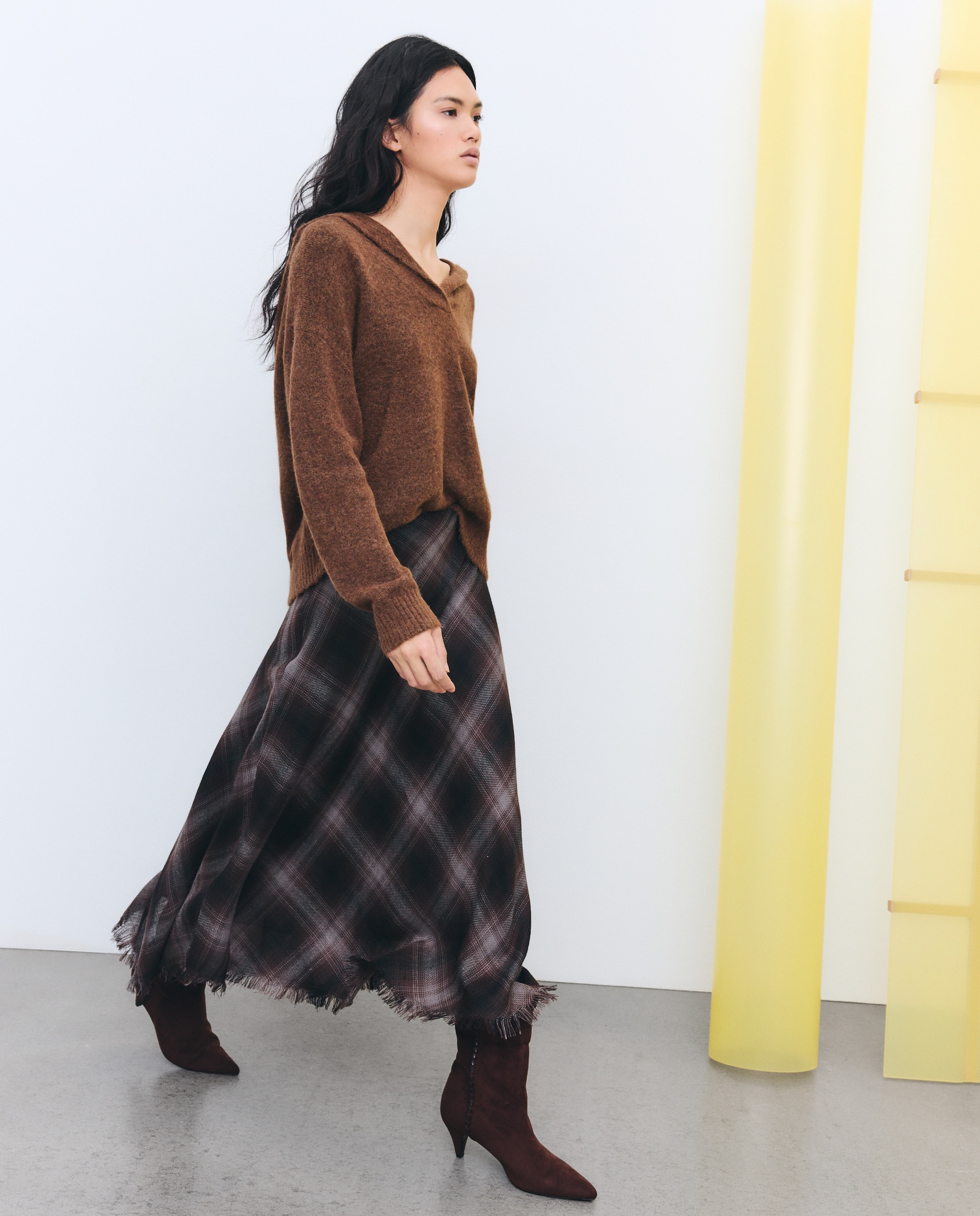 Camisola de Malha com Capuz Castanho-3