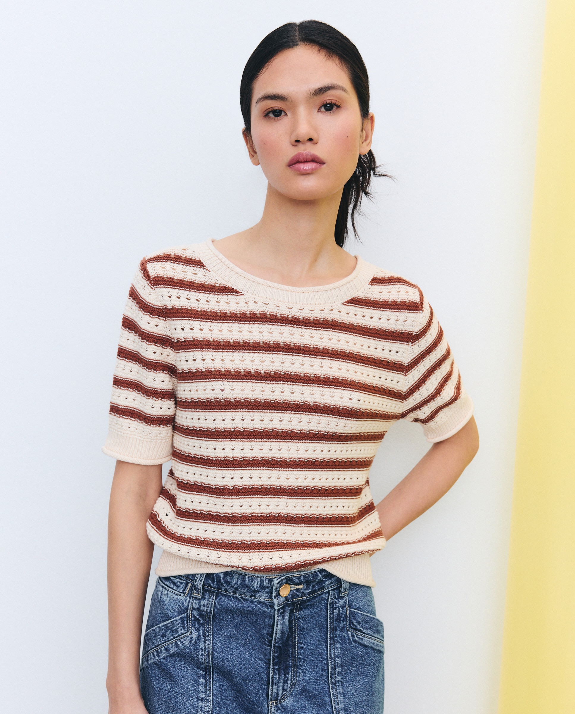Camisola de Malha com Manga Curta e Decote Redondo 770 Terracota-1