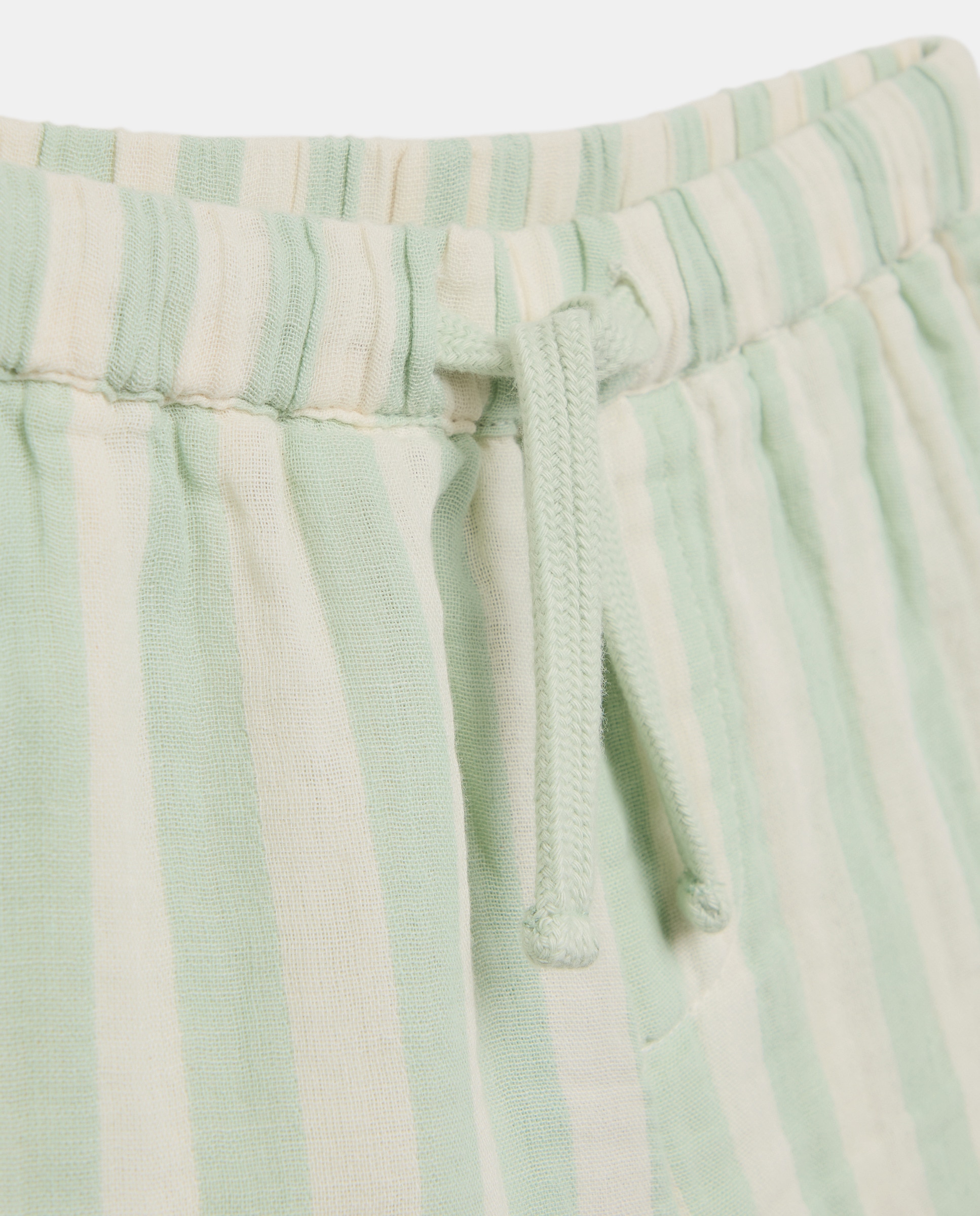 Bermudas às Riscas Verde-5