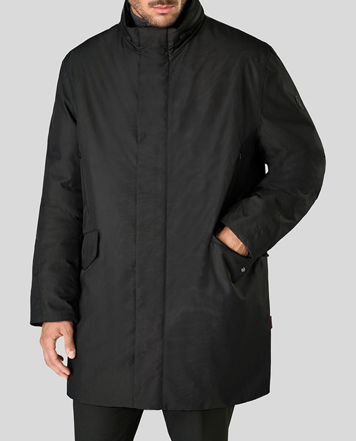 Imagen 0 de Chaquetón de hombre de tejido puntet con cierre sopata y carteras