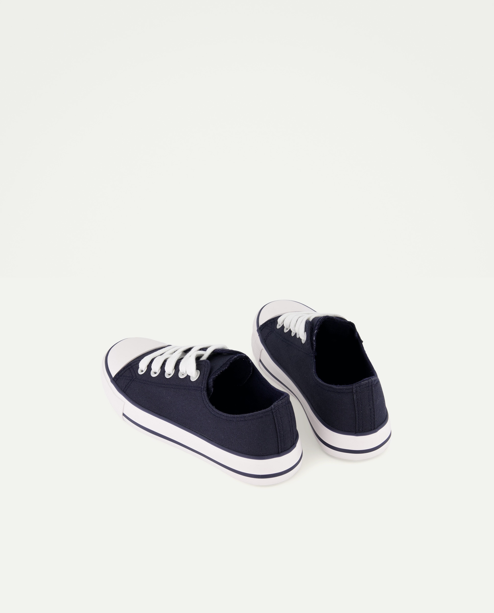 Lona infantil con puntera y cordones Azul marino-3