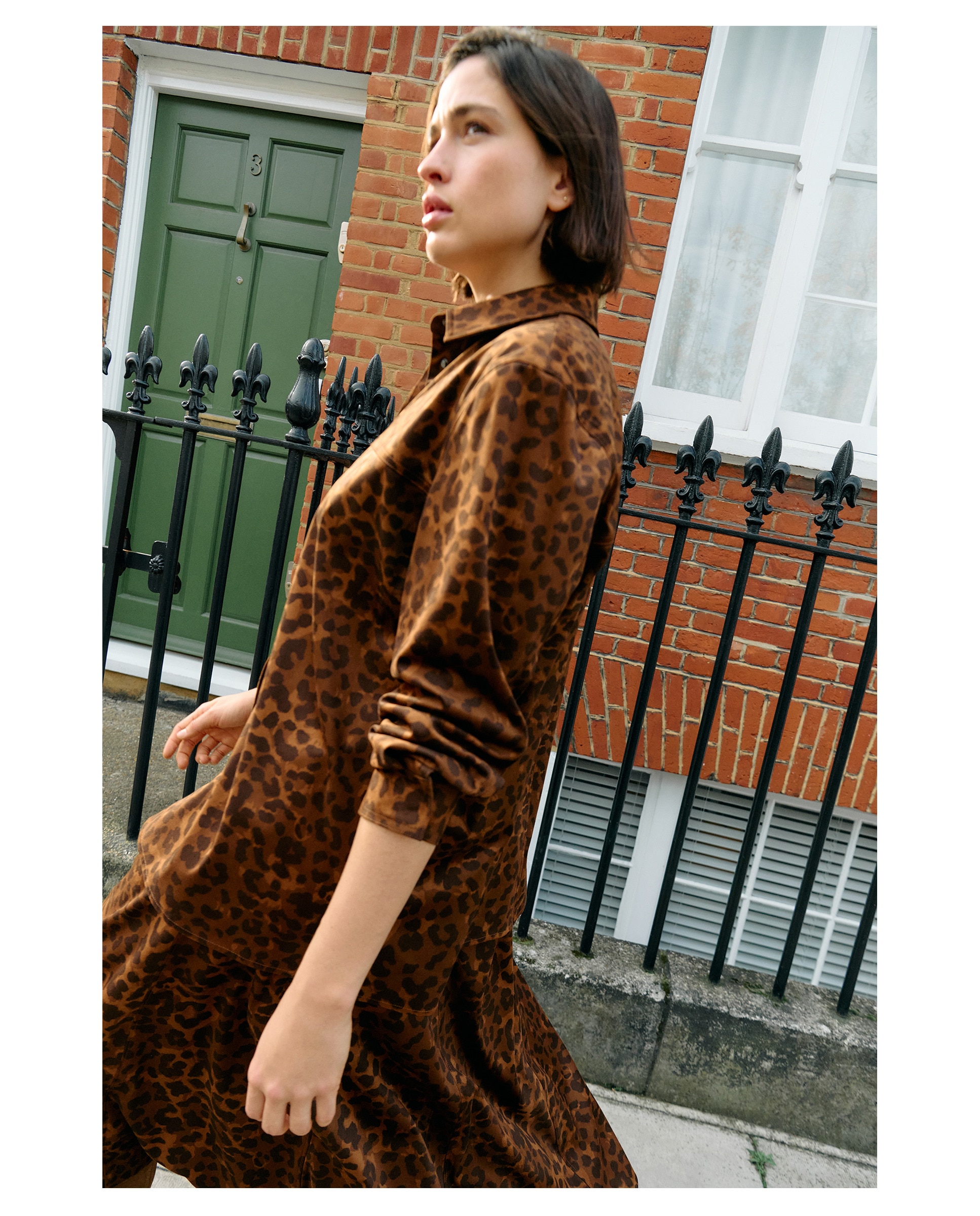 Imagem 0 de Sobrecamisa de Camurcina com Animal Print