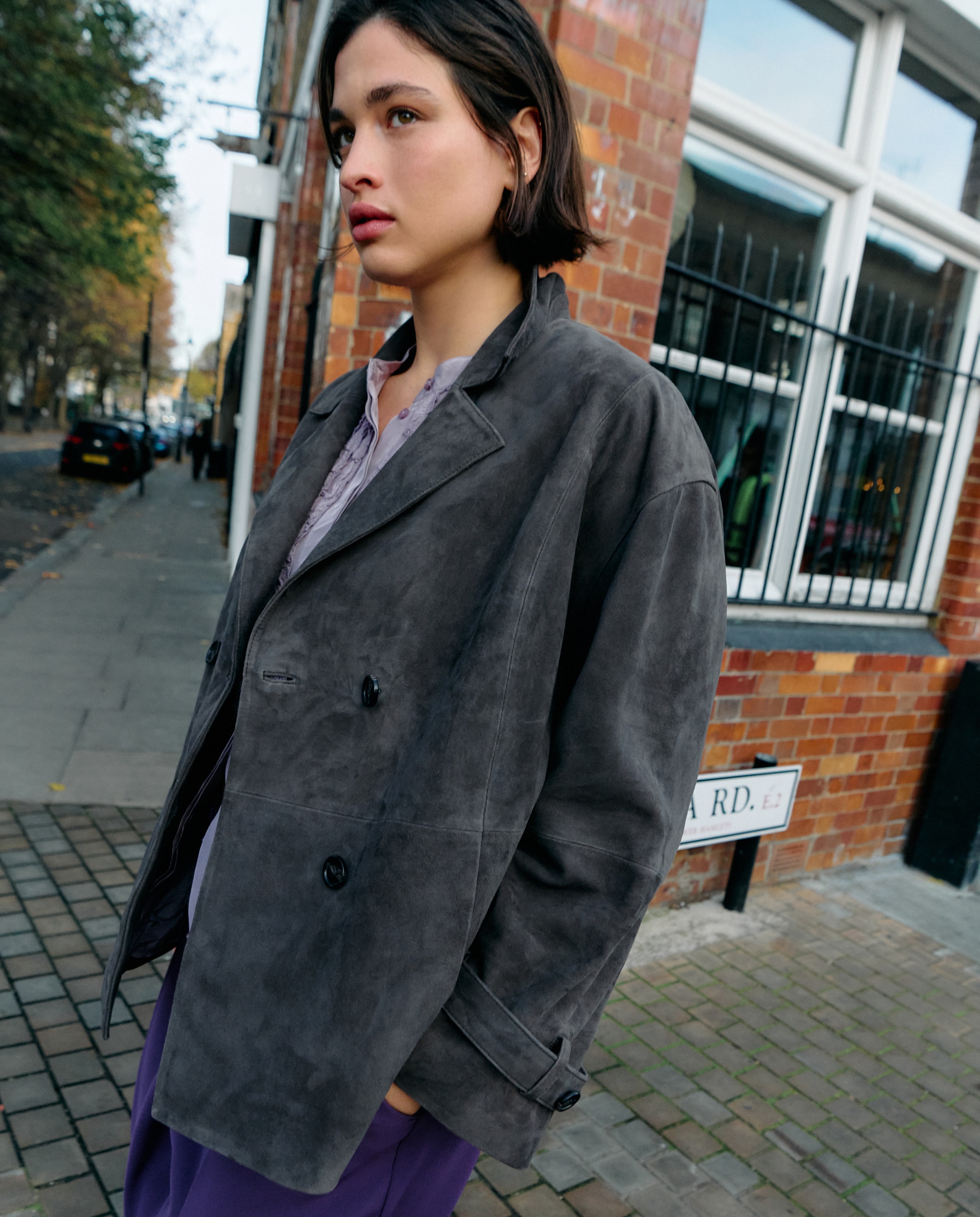 Casaco de Camurça Cruzado 830 Antracite-2