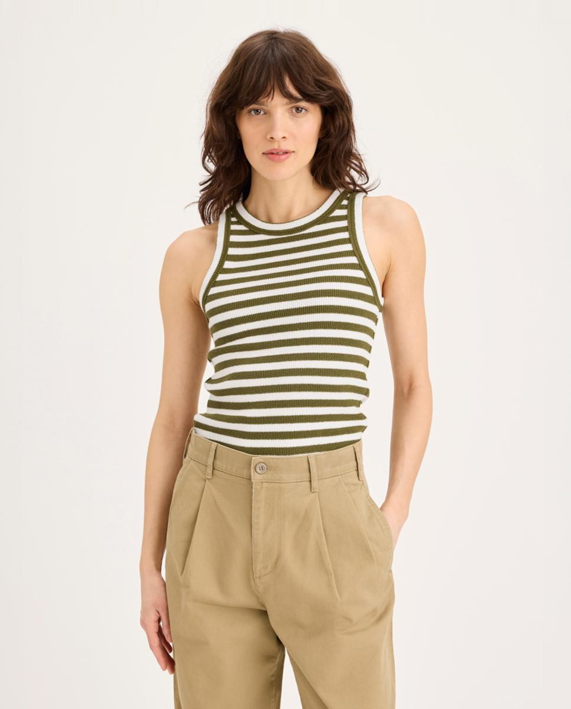 Imagem 0 de T-shirt Canelada sem Mangas e com Decote Redondo