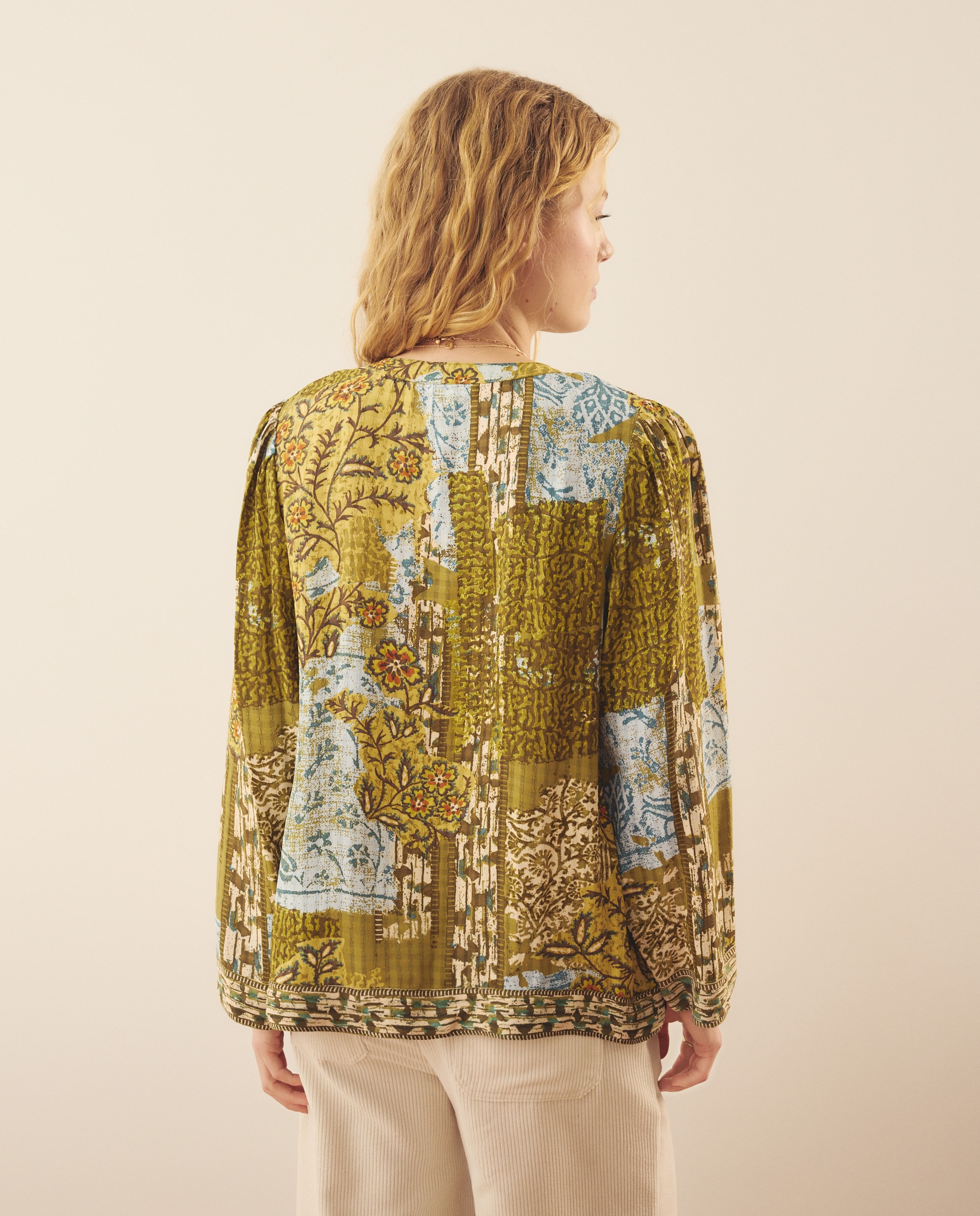 Blusa de Manga Comprida Estampada Verde-3