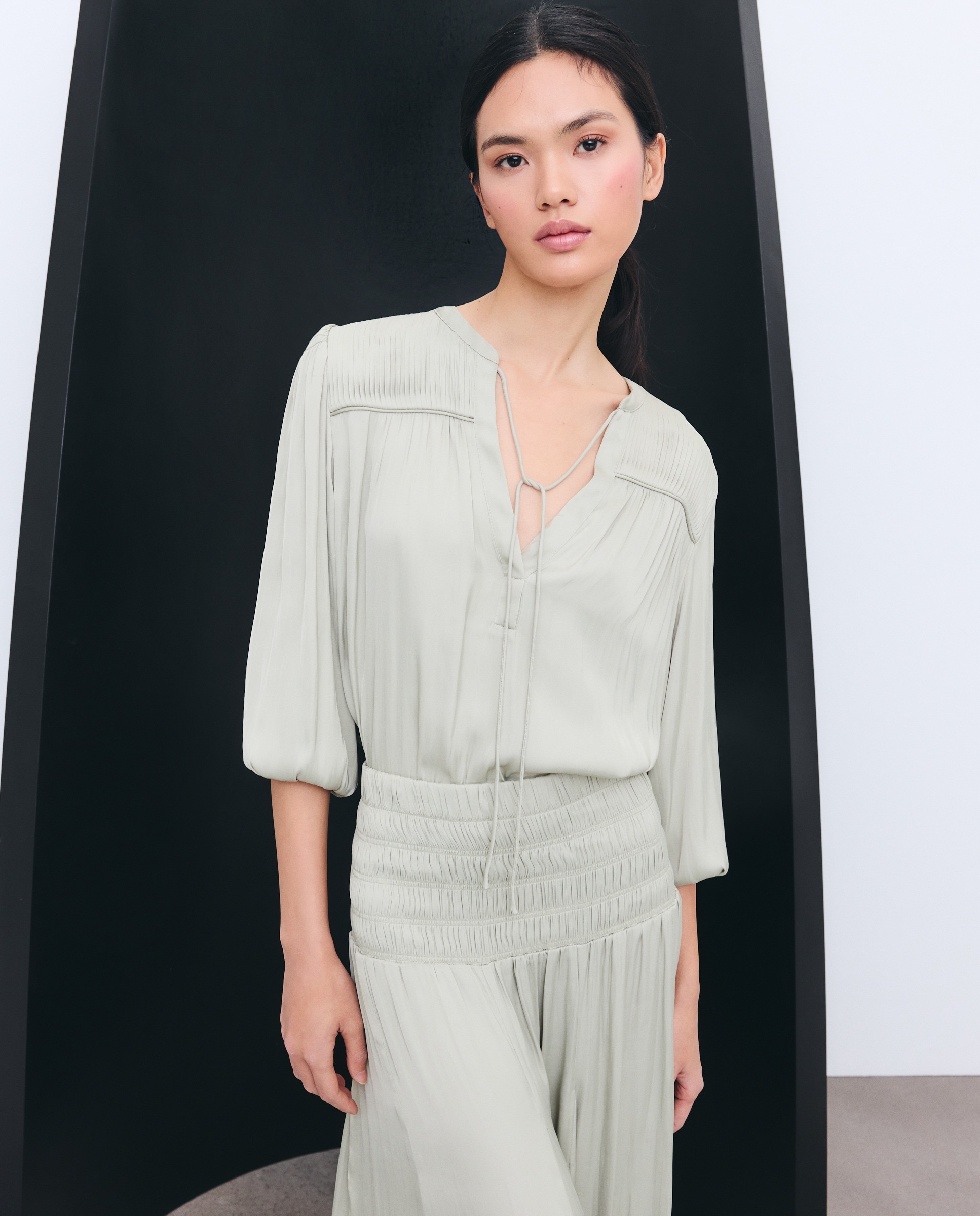 Blusa com Manga Comprida e Cordão Smoke Verde-flúor-3