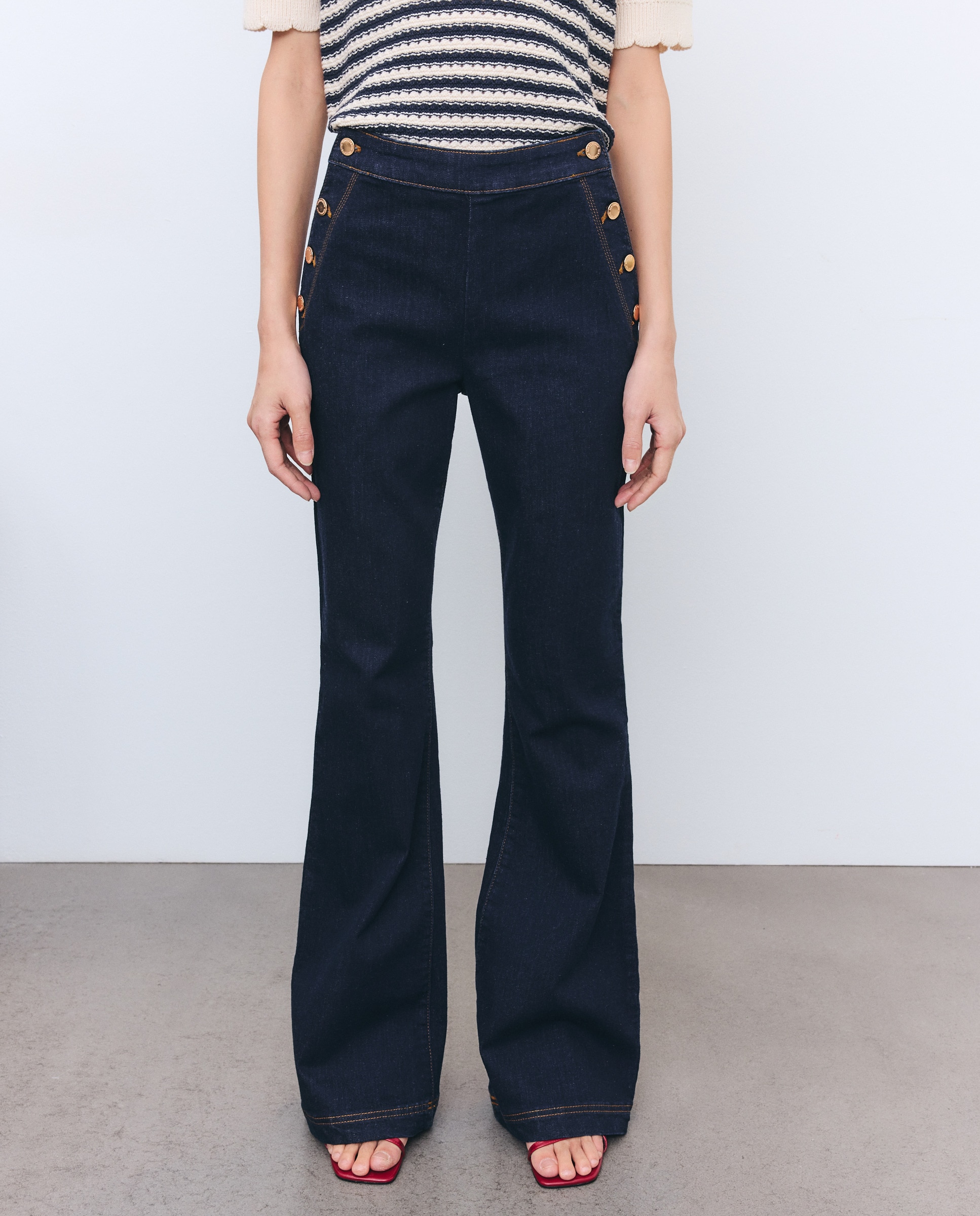 Jeans Flare com Abotoadura Cinzento-escuro-2