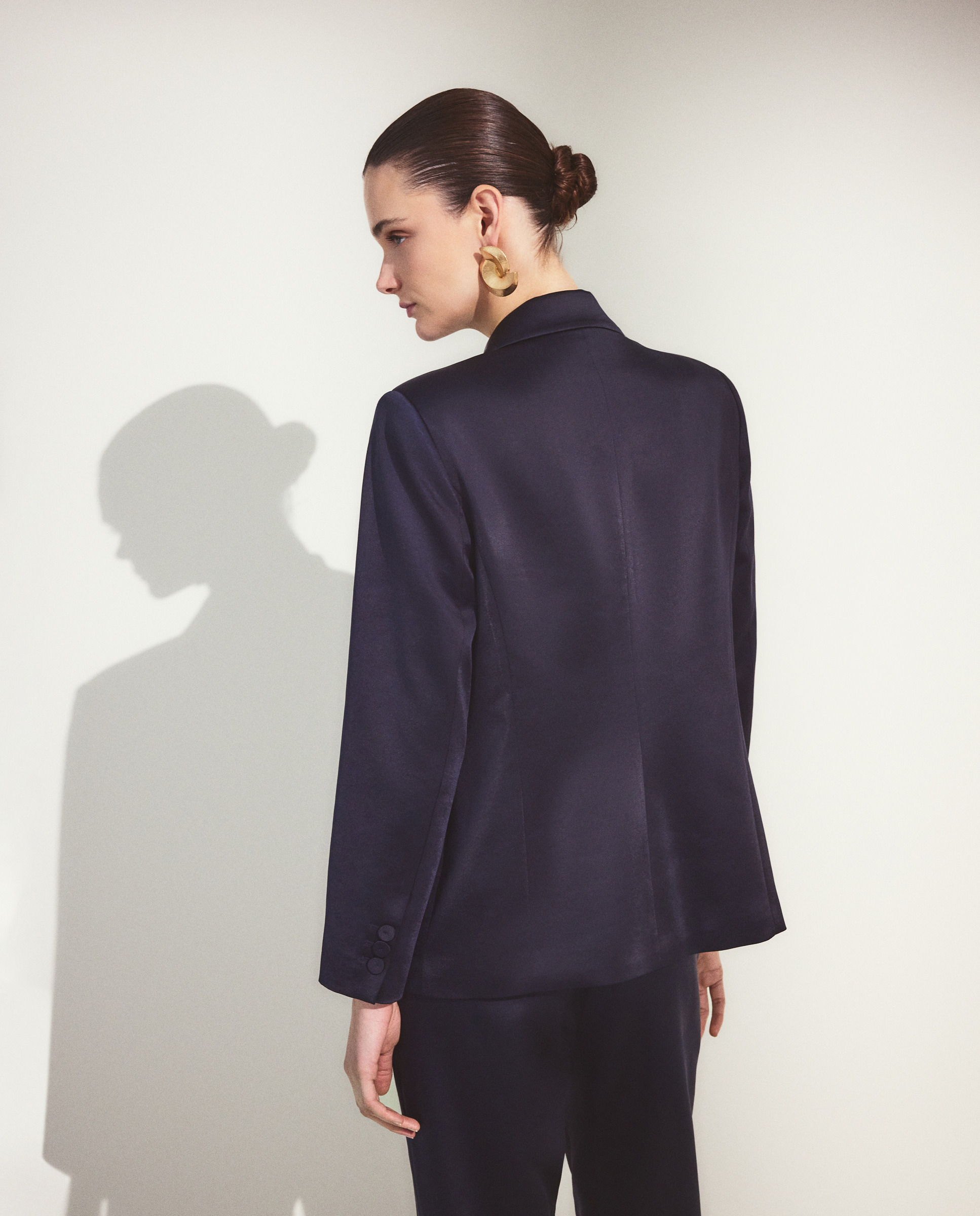 Blazer Liso Acetinado Azul-marinho-3