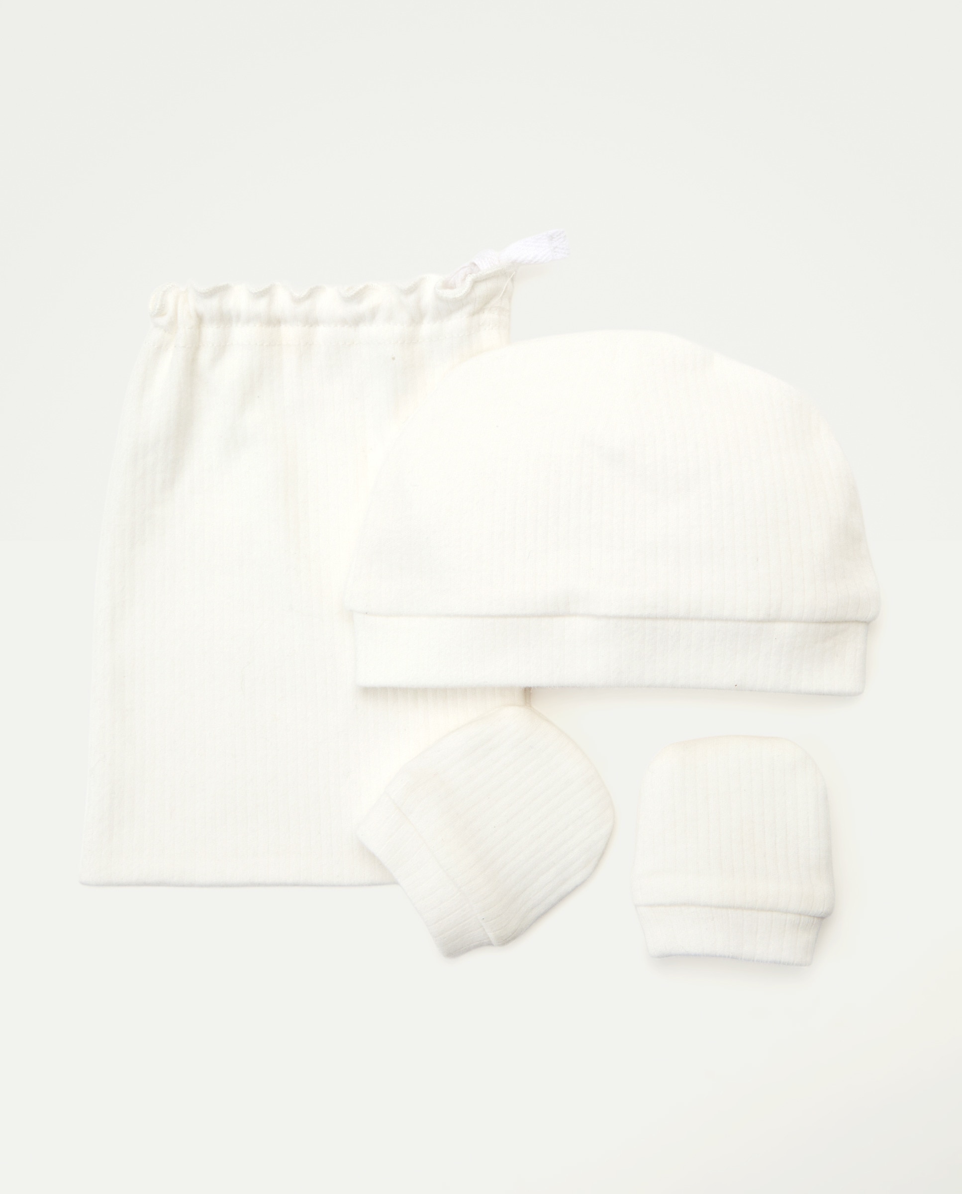 Imagen 0 de Set de gorro con manopla de canalé