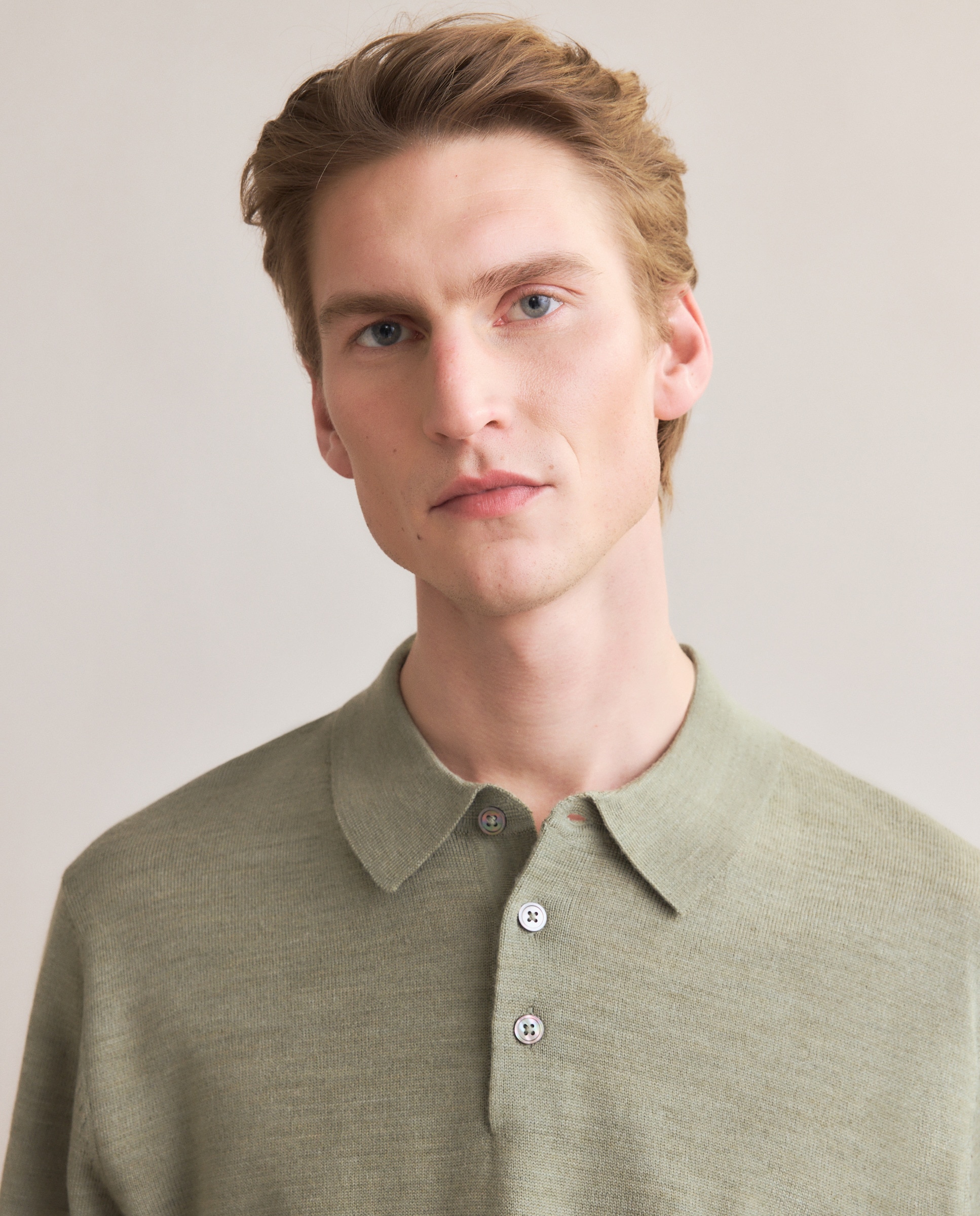 Camisola de Malha de Lã Merino Lisa com Colarinho de Polo com Botões Verde-claro-1