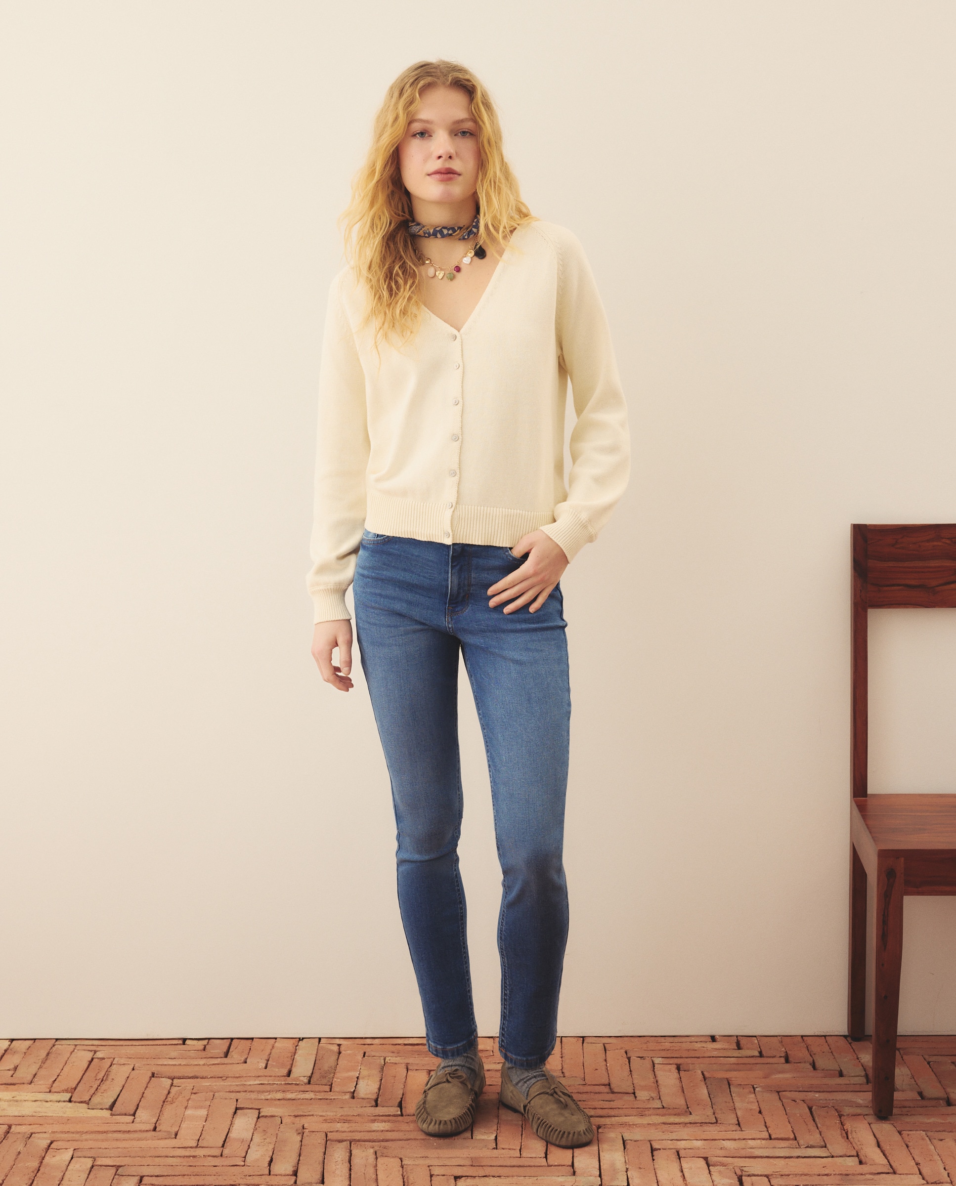 Casaco de Malha com Decote em Bico 120 Cru-2