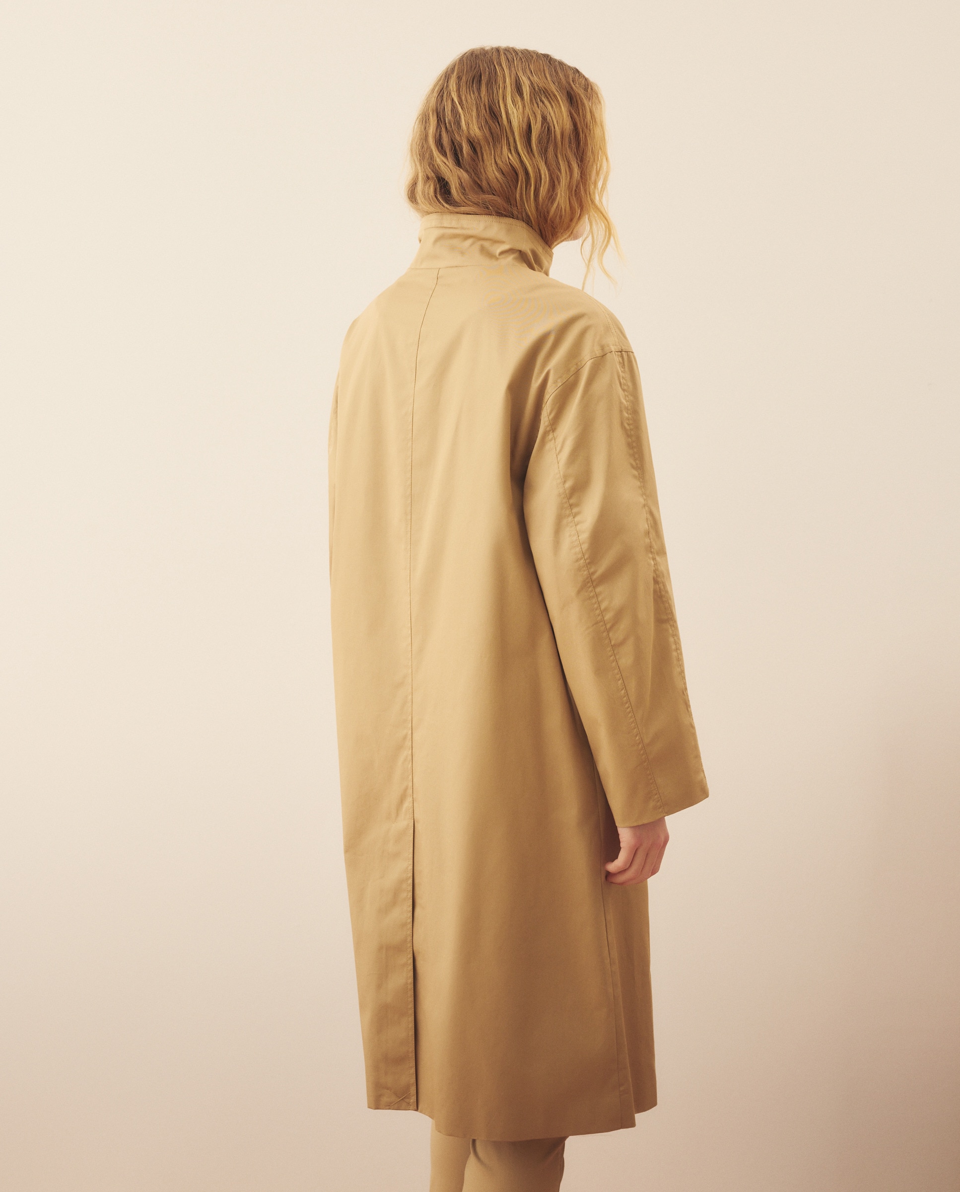 Gabardine Comprida com Contrastes 730 Camel-3
