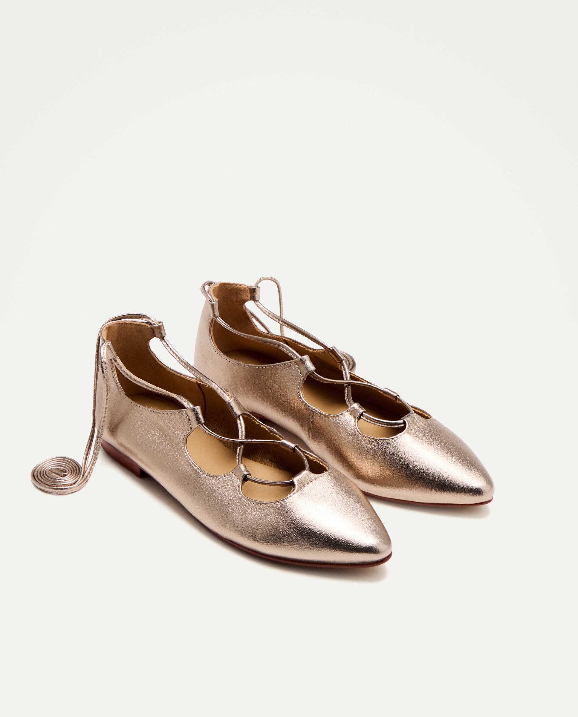 Bailarina de mujer de piel atada 390 Oro-2