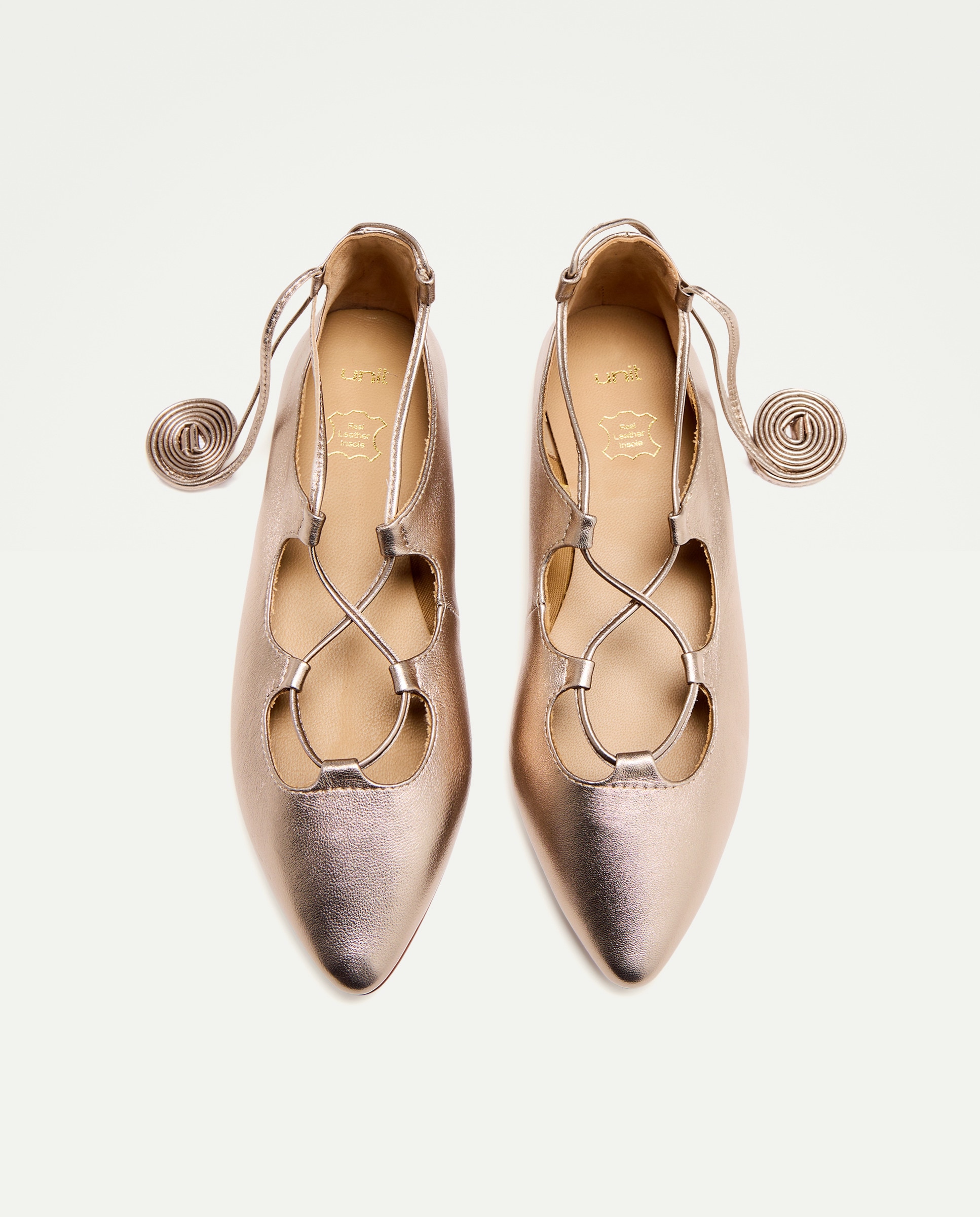 Bailarina de mujer de piel atada 390 Oro-4