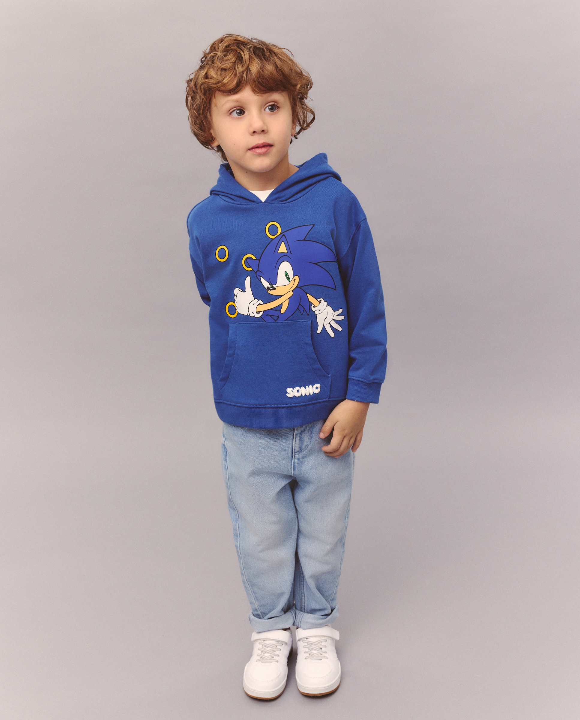 Imagem 0 de Sweatshirt de Estampado Sonic com Capuz de Orelhas