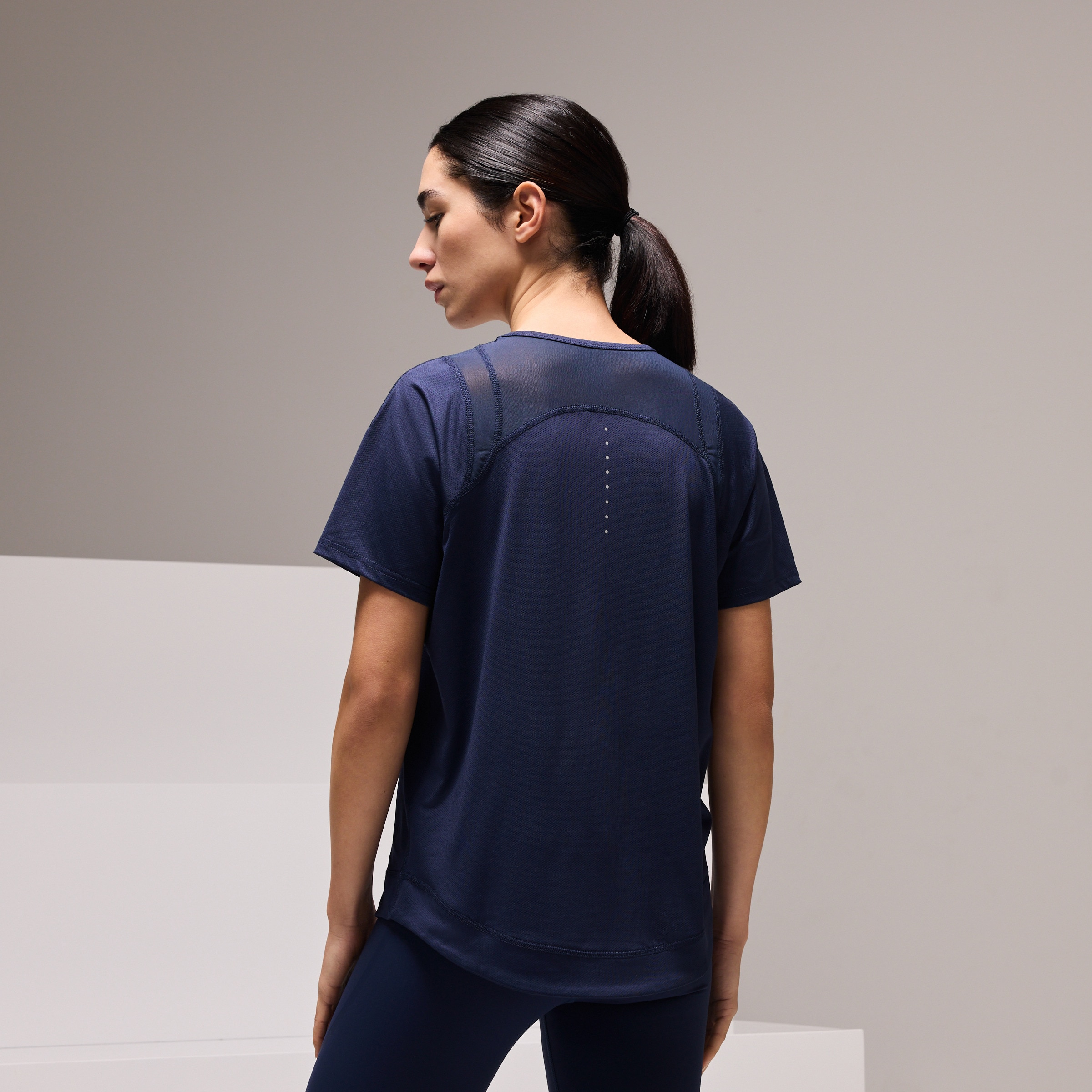 T-shirt de Manga Curta com Mesh de Training de Mulher Azul-marinho-3