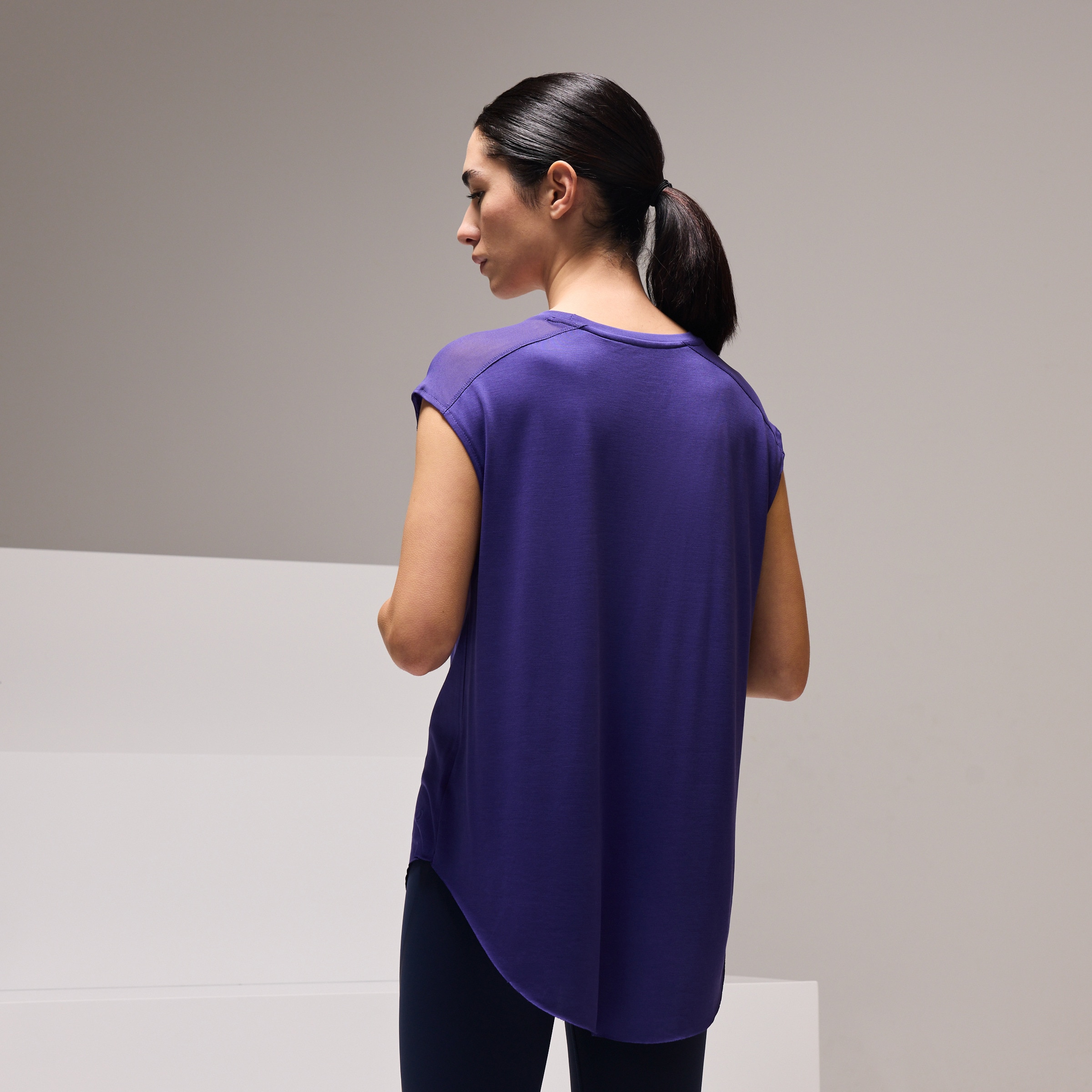 T-shirt de Training de Mulher em Modal com Mesh e Manga Curta Bordeaux-3