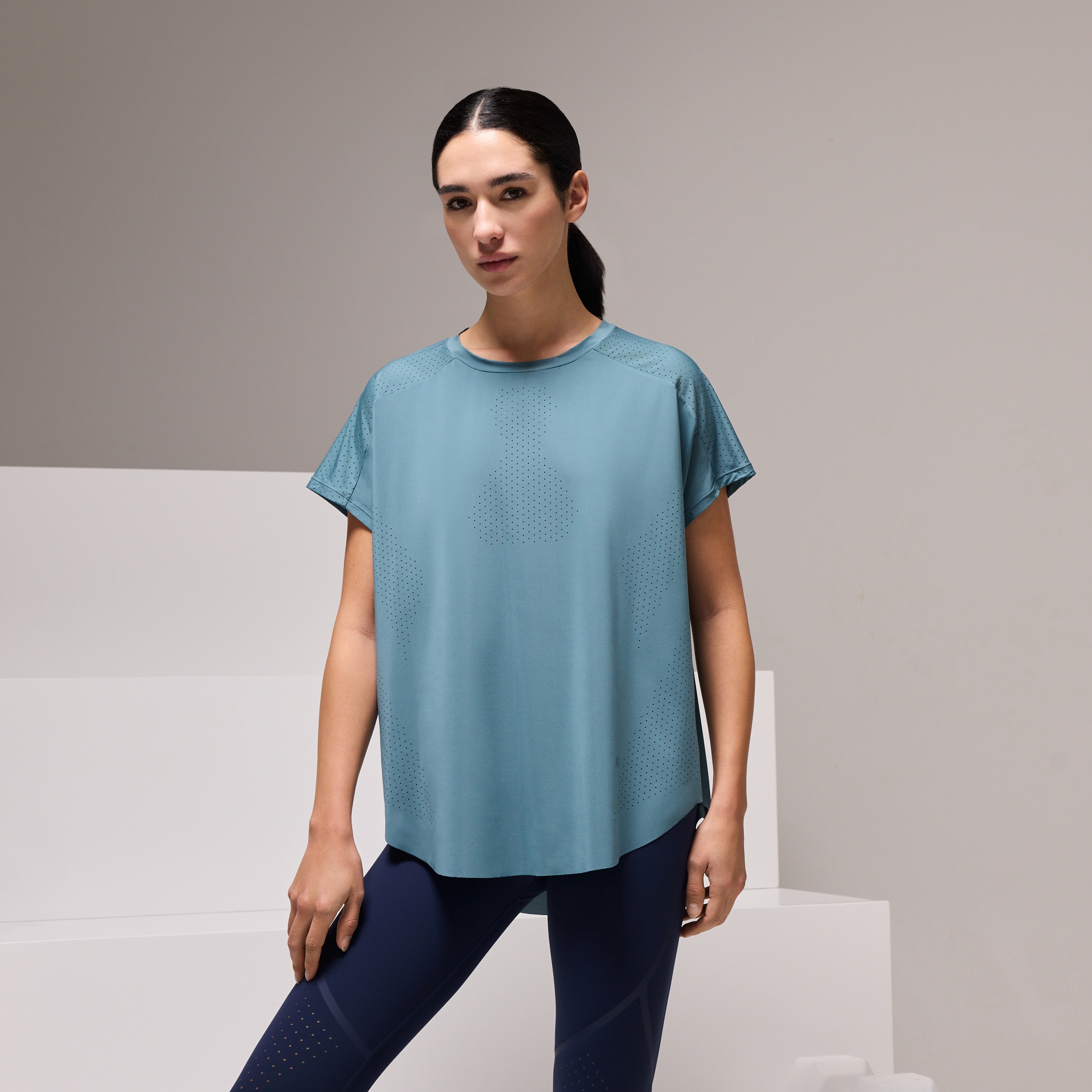 T-shirt de Training de Mulher com Manga Curta Micro Perfurada Azul pálido-1