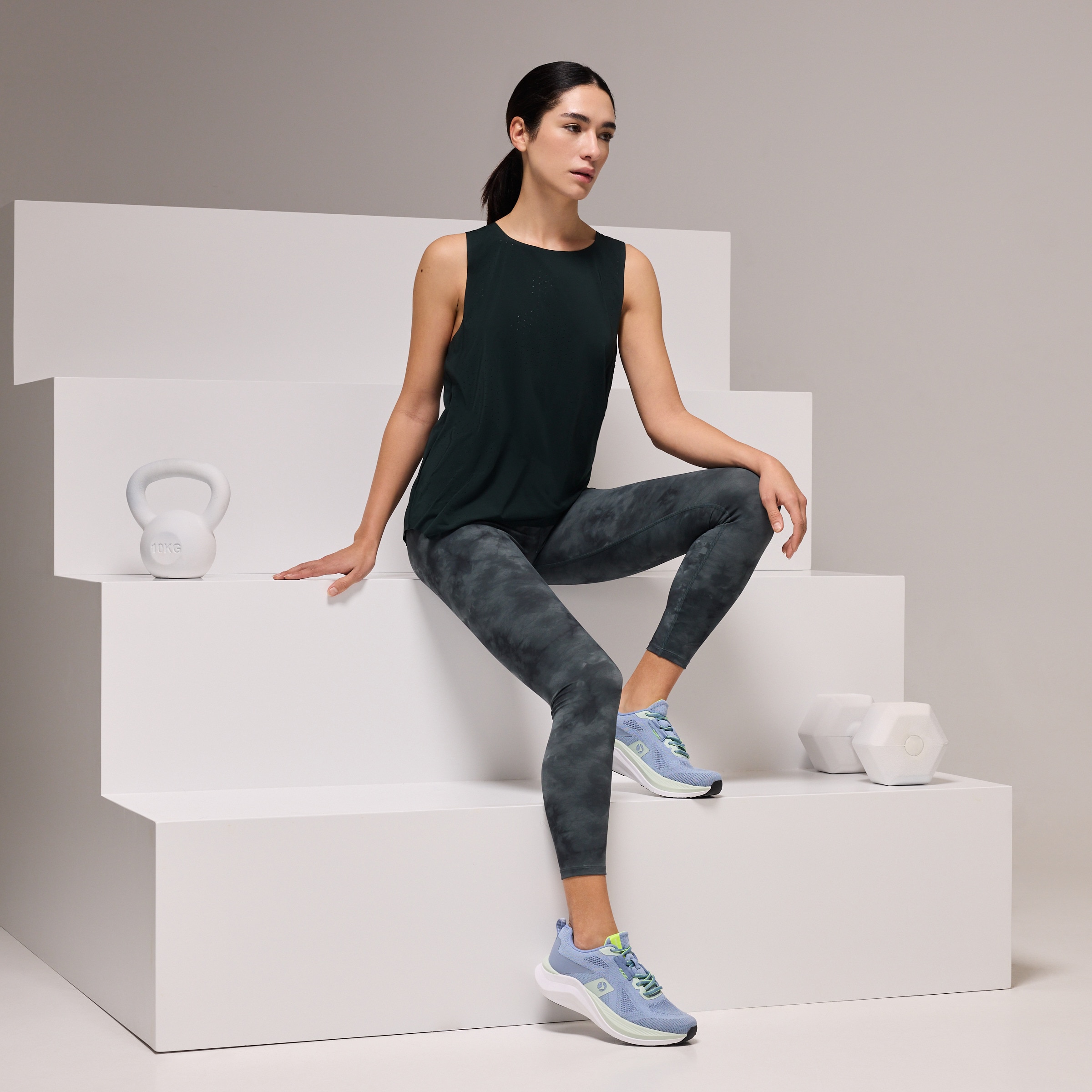 T-shirt sem Mangas Microperfurada de Training de Mulher Verde Bilhar-2