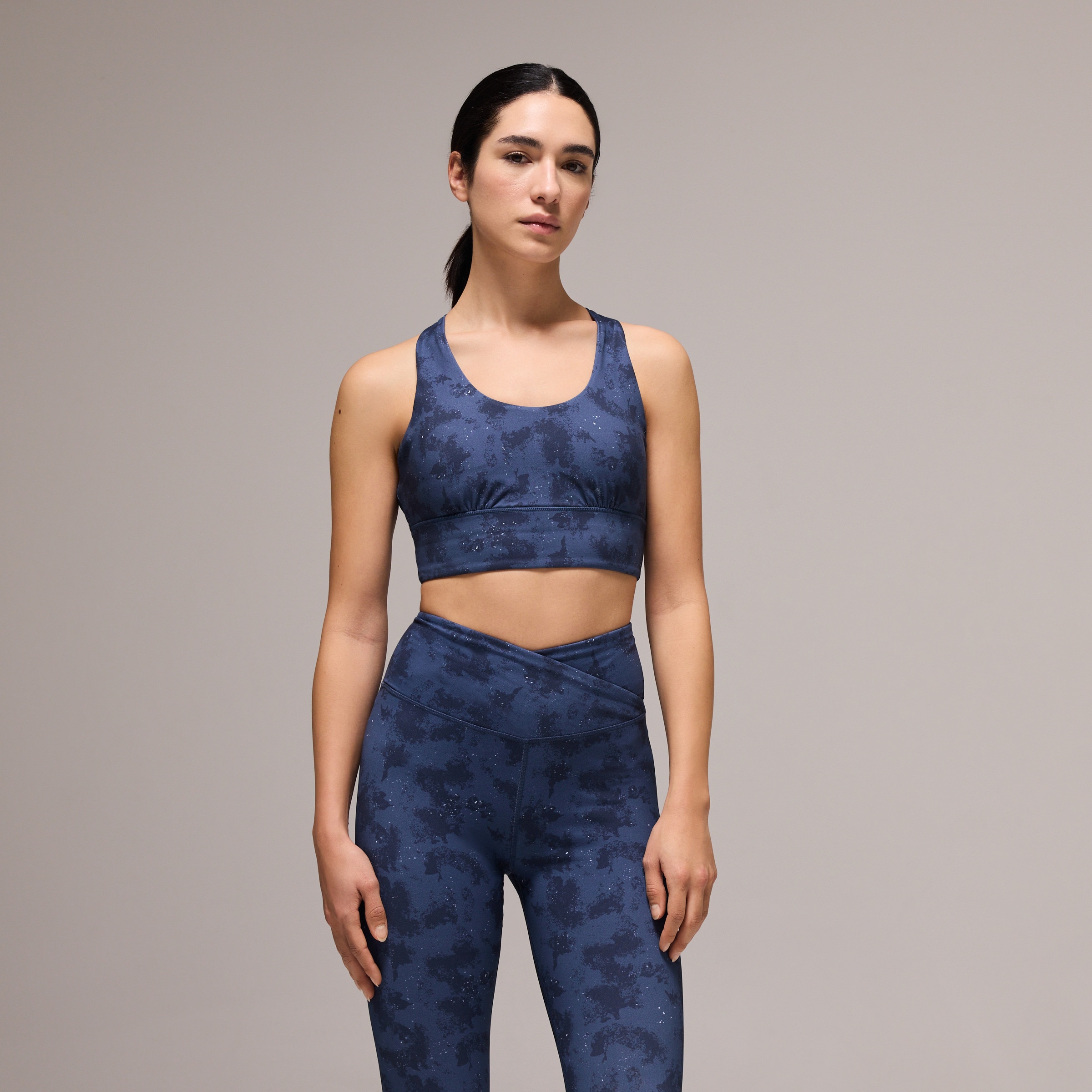 Top de Alças Cruzadas de Yoga de Mulher Azul-marinho-1