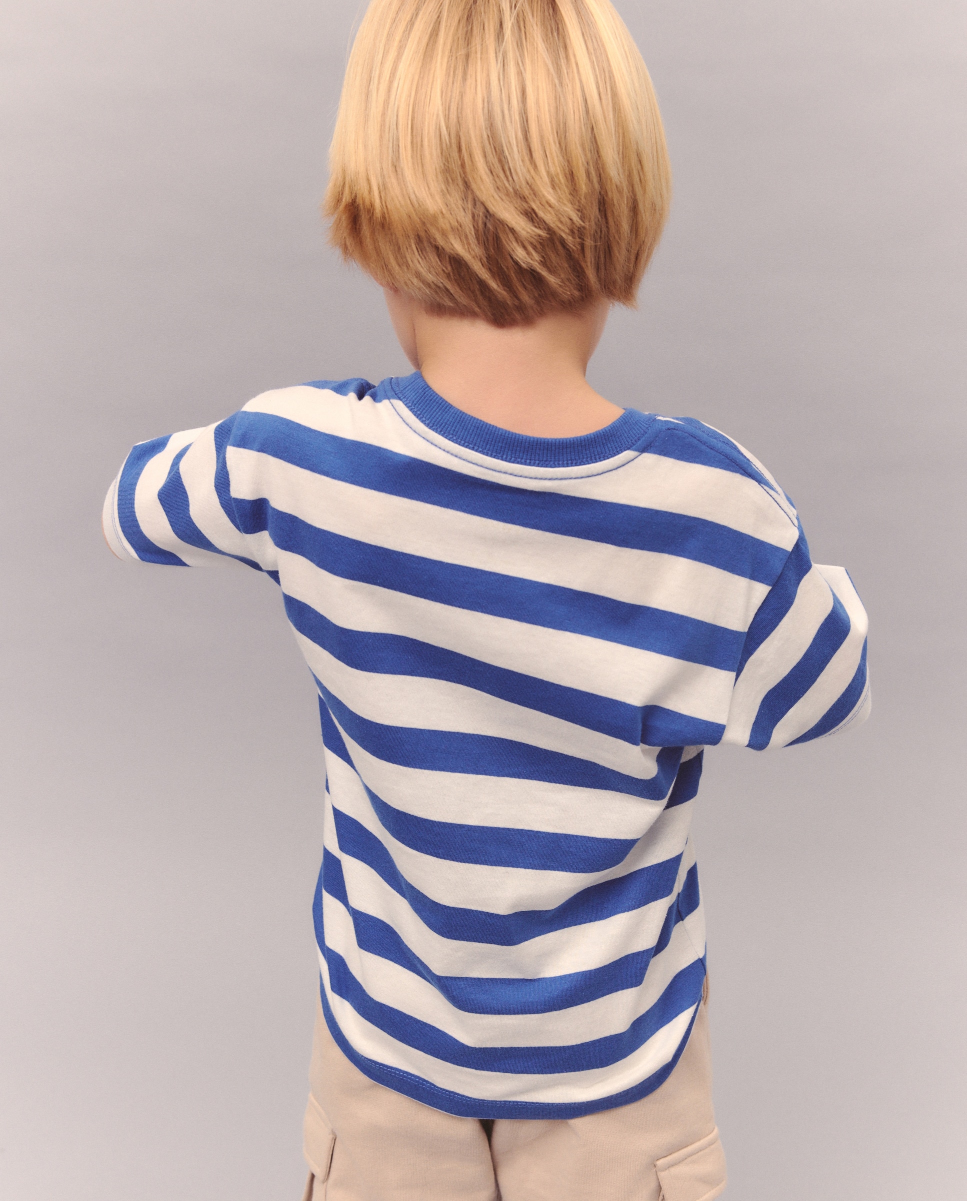 T-shirt de Manga Curta às Riscas Azul-3