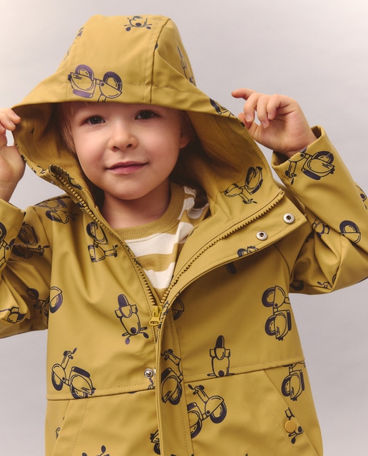 Imagem 0 de Impermeável Engomado às Bolinhas