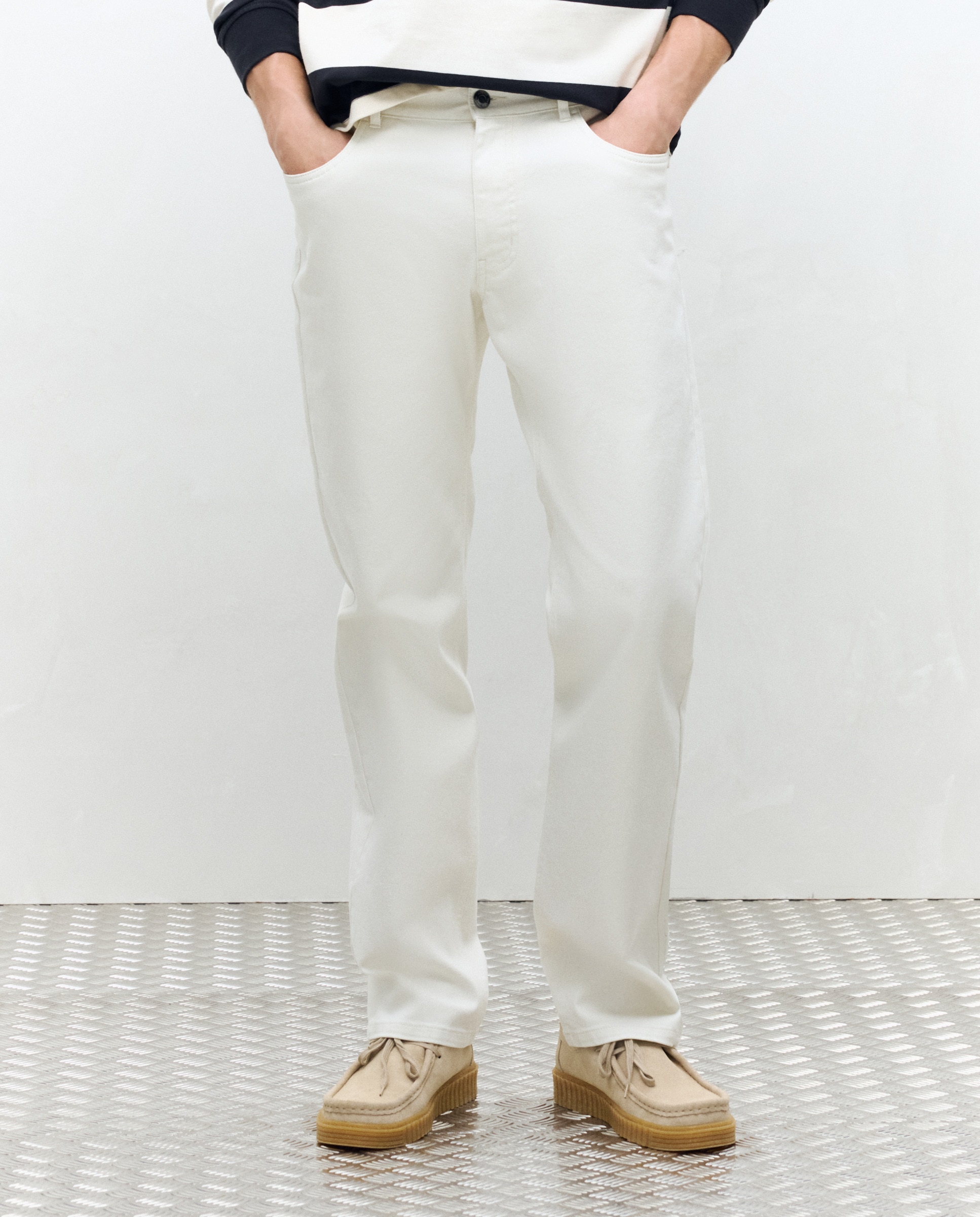 Calças Desportivas de Cinco Bolsos Regular em Algodão Elastómero Branco-2