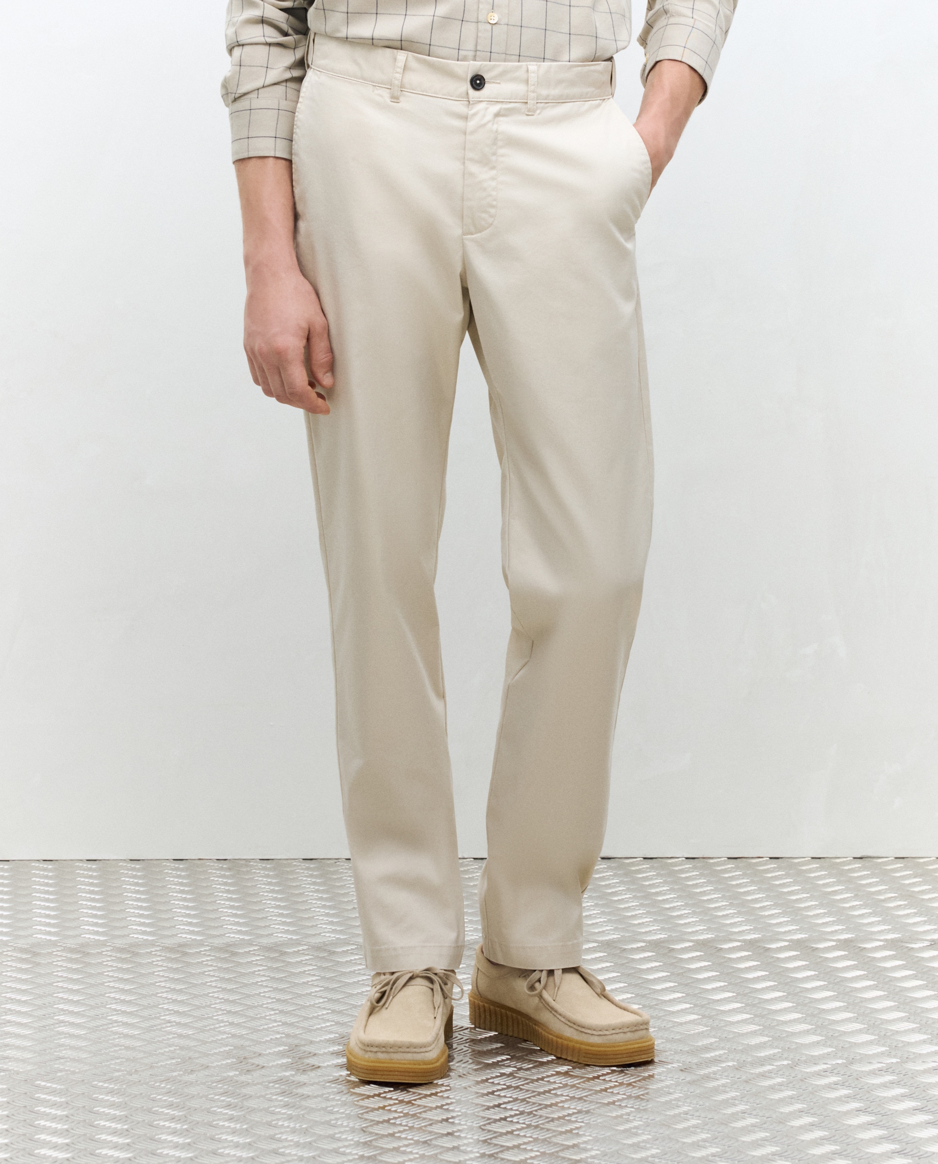 Calças Desportivas Regular com Cós Extensível Bege-2