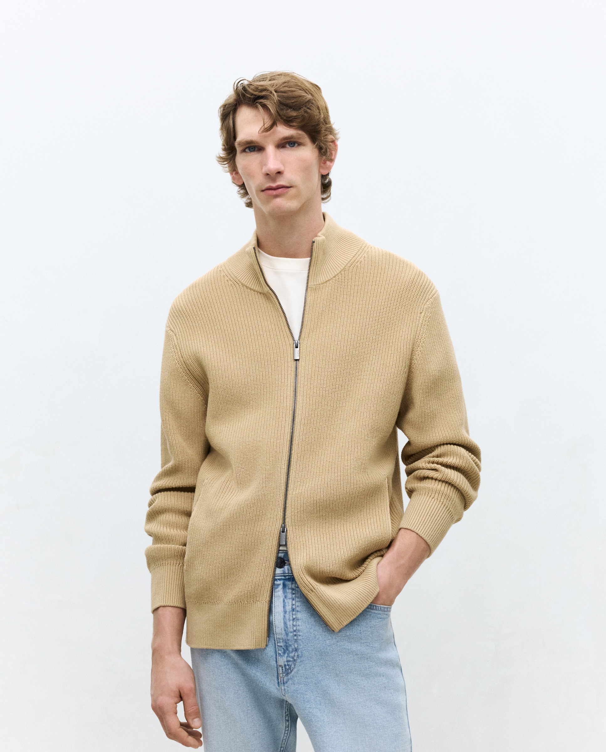 Imagem 0 de Casaco de Malha Inglesa com Fecho de Correr e Gola Alta