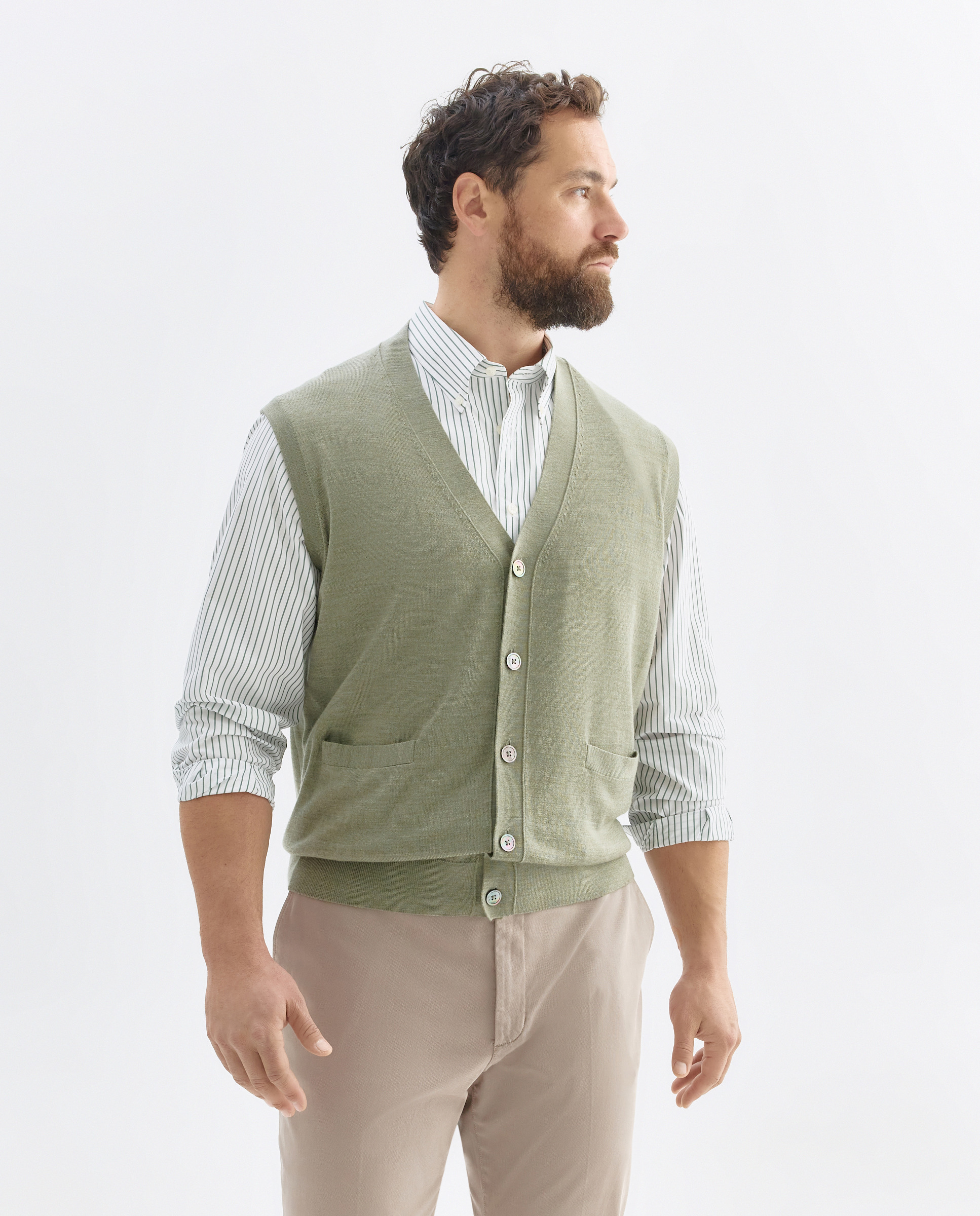 Imagem 0 de Colete Liso com Botões Tamanhos Grandes