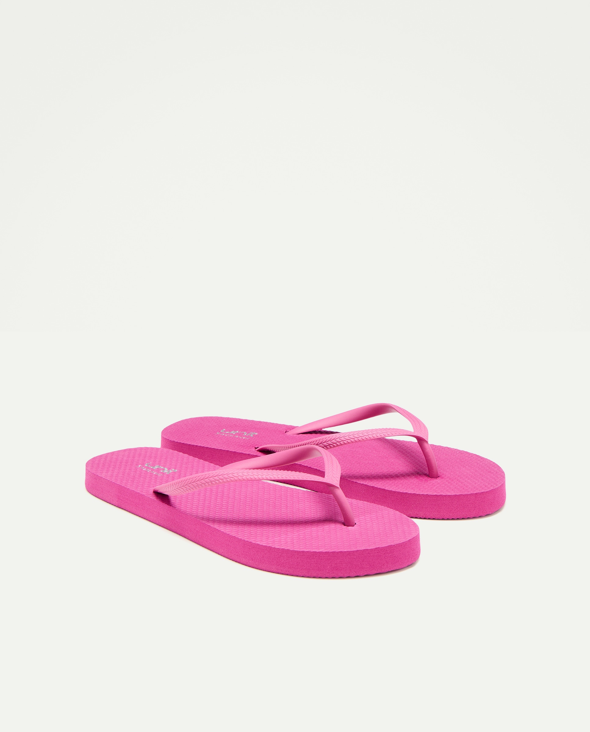 Chancla de mujer básica 240 Fucsia-2