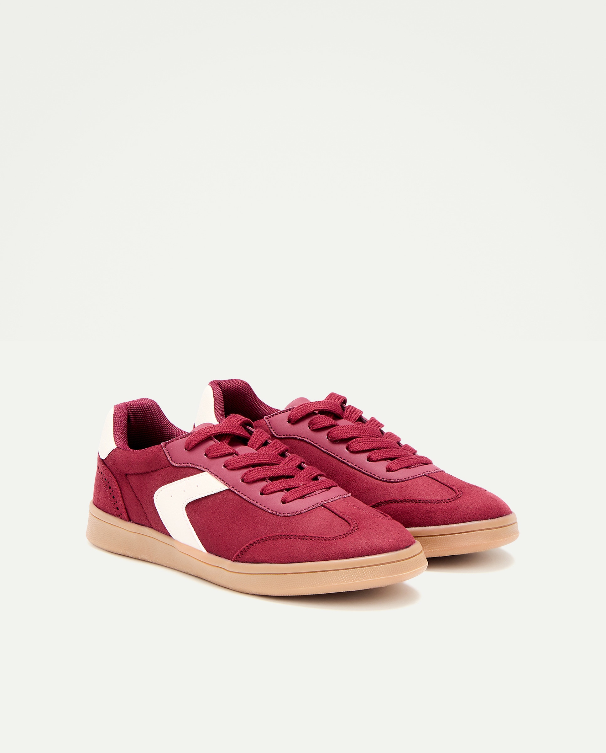 Deportivo de mujer color Burdeos-2