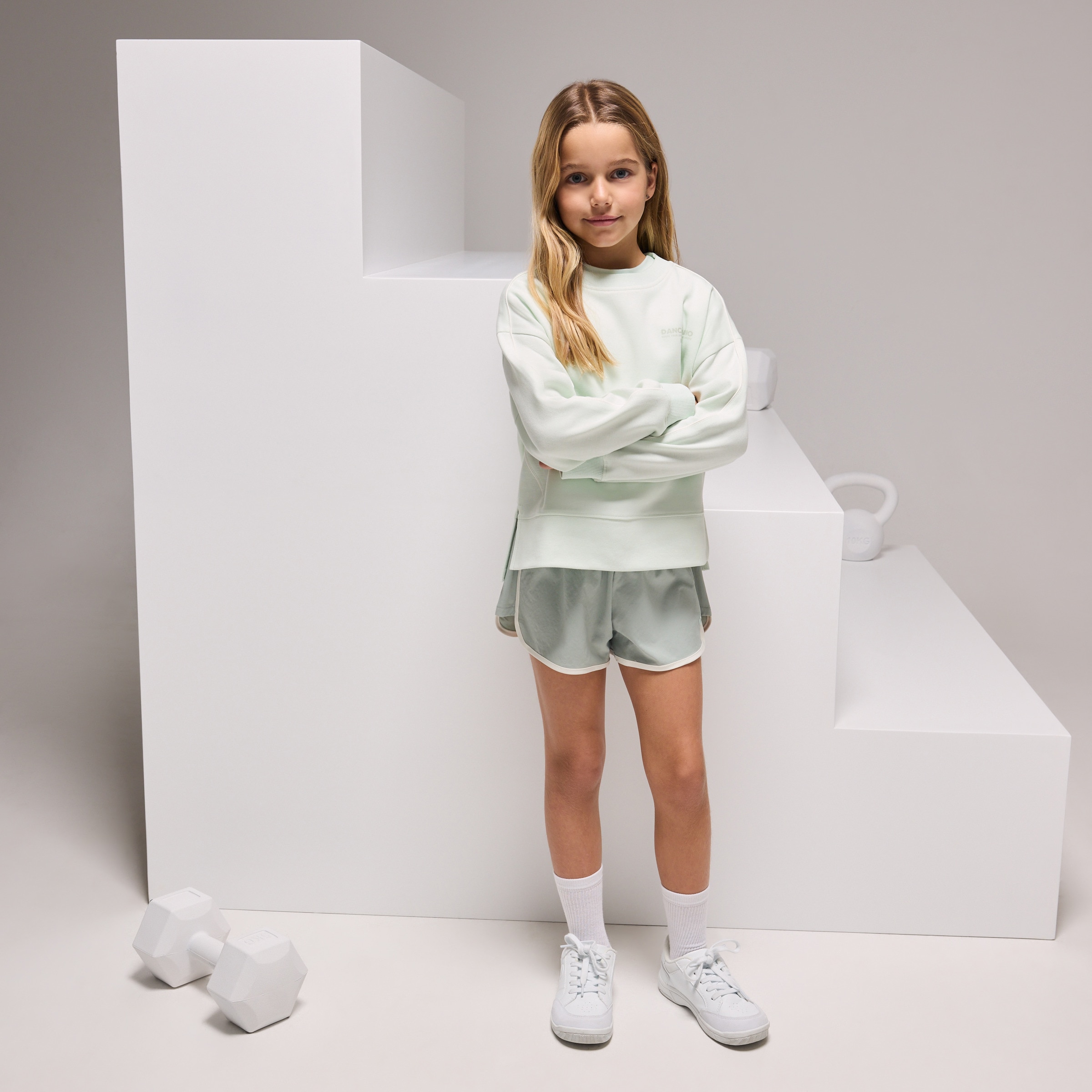 Sweatshirt de Decote Redondo Sportcasual de Menina Verde-Sala-de-Operações-2