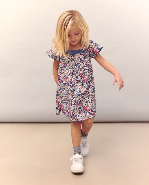 Imagem 0 de Vestido Estampado de Manga Curta em Popelina com Renda no Decote