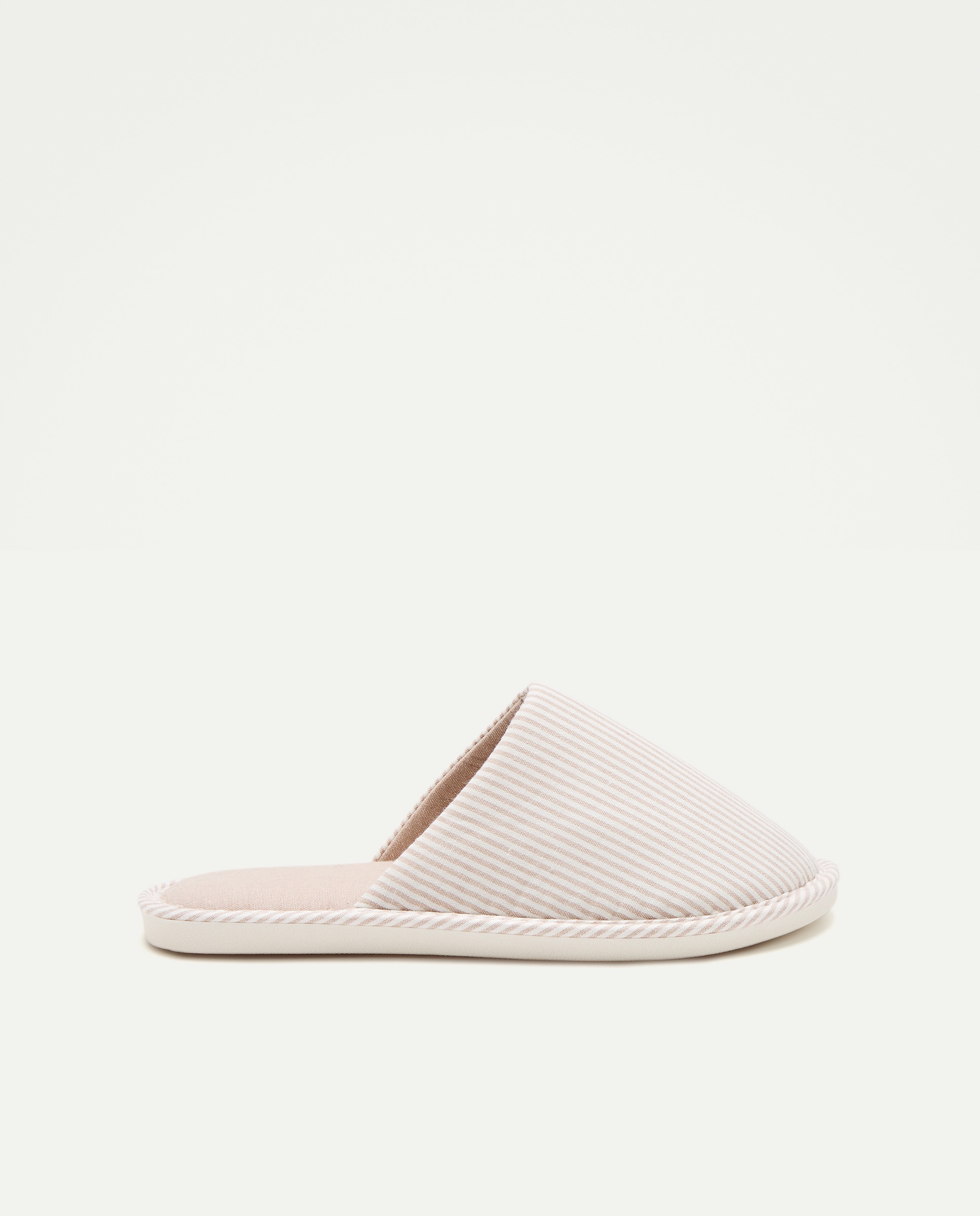 Imagen 0 de Zapatilla de mujer mil rayas