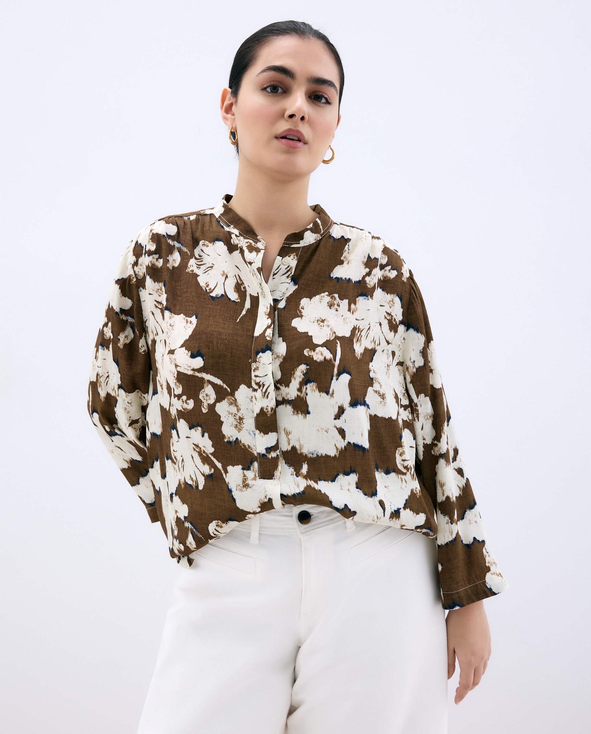 Blusa com Estampado Floral Verde-2