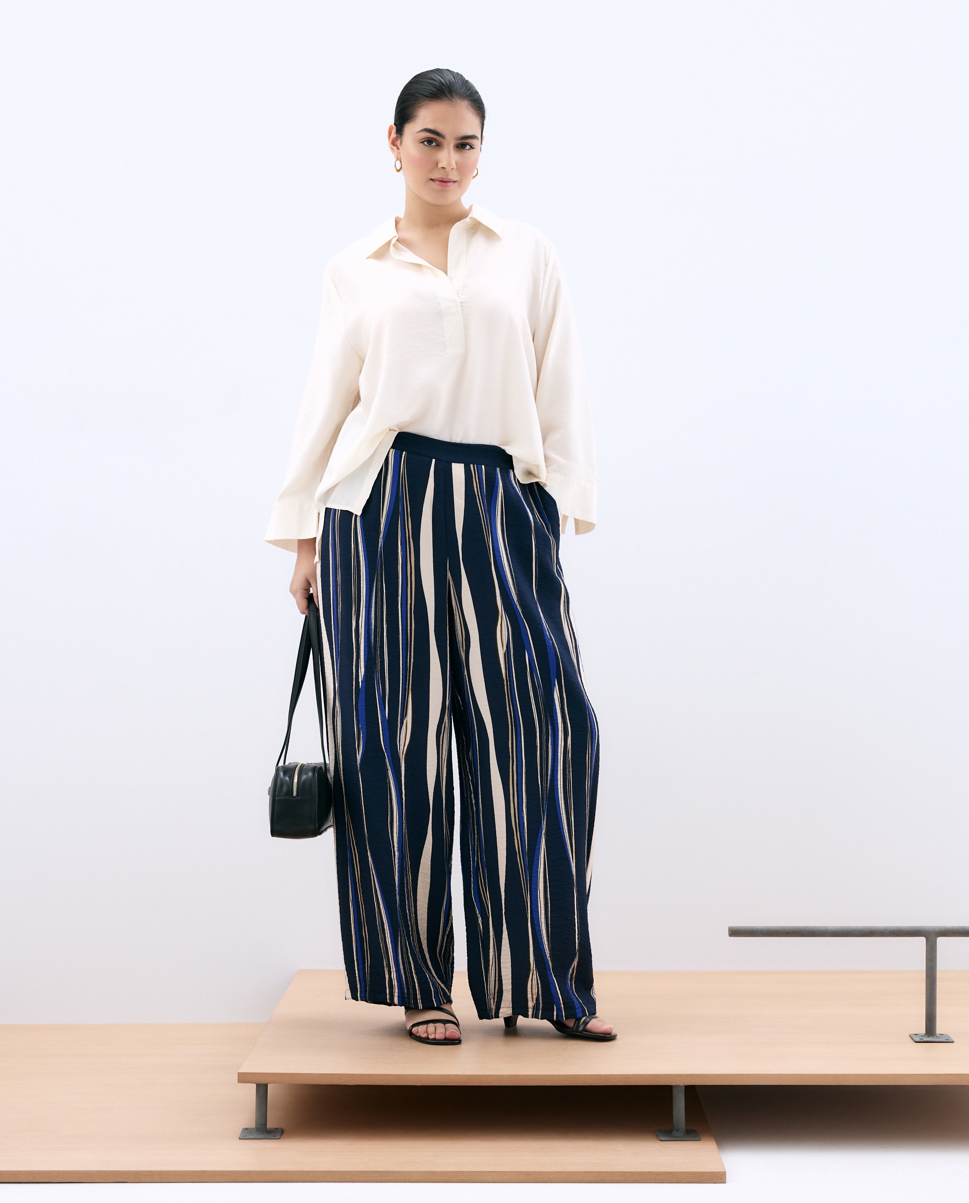 Imagem 0 de Blusa de Manga Comprida Tipo Polo