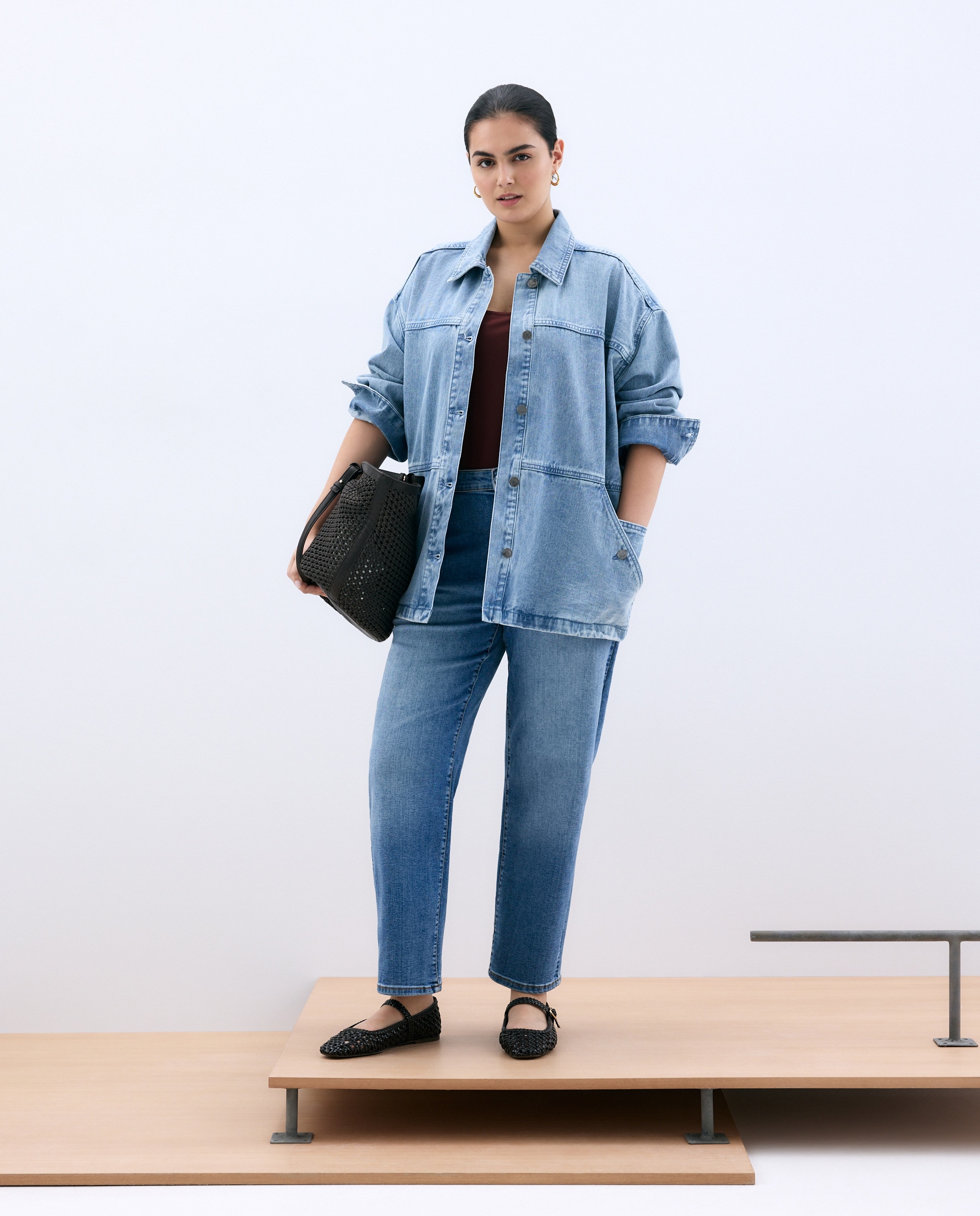 Imagem 0 de Blusão de ganga de mulher com bolsos