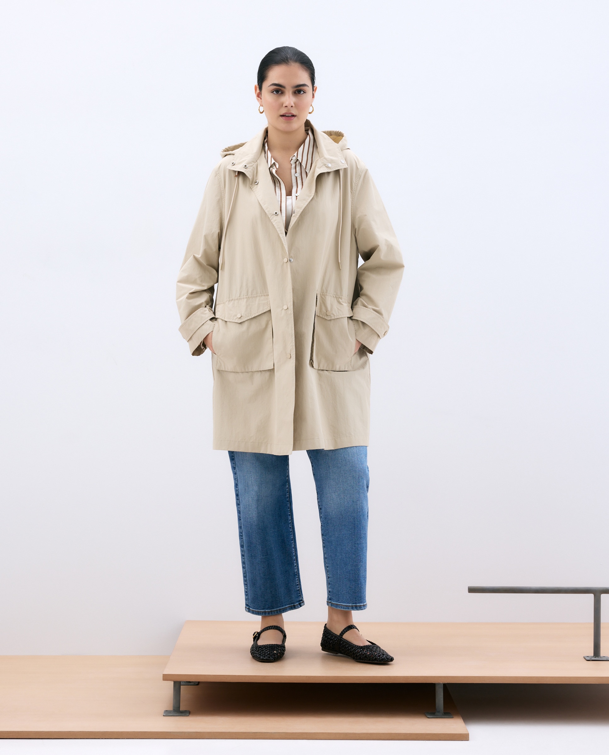 Imagem 0 de Parka Comprida com Capuz