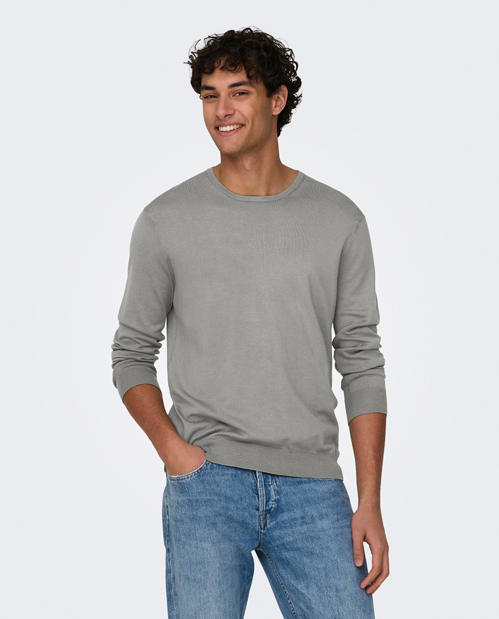 Imagem 0 de Camisola de malha de homem com decote redondo