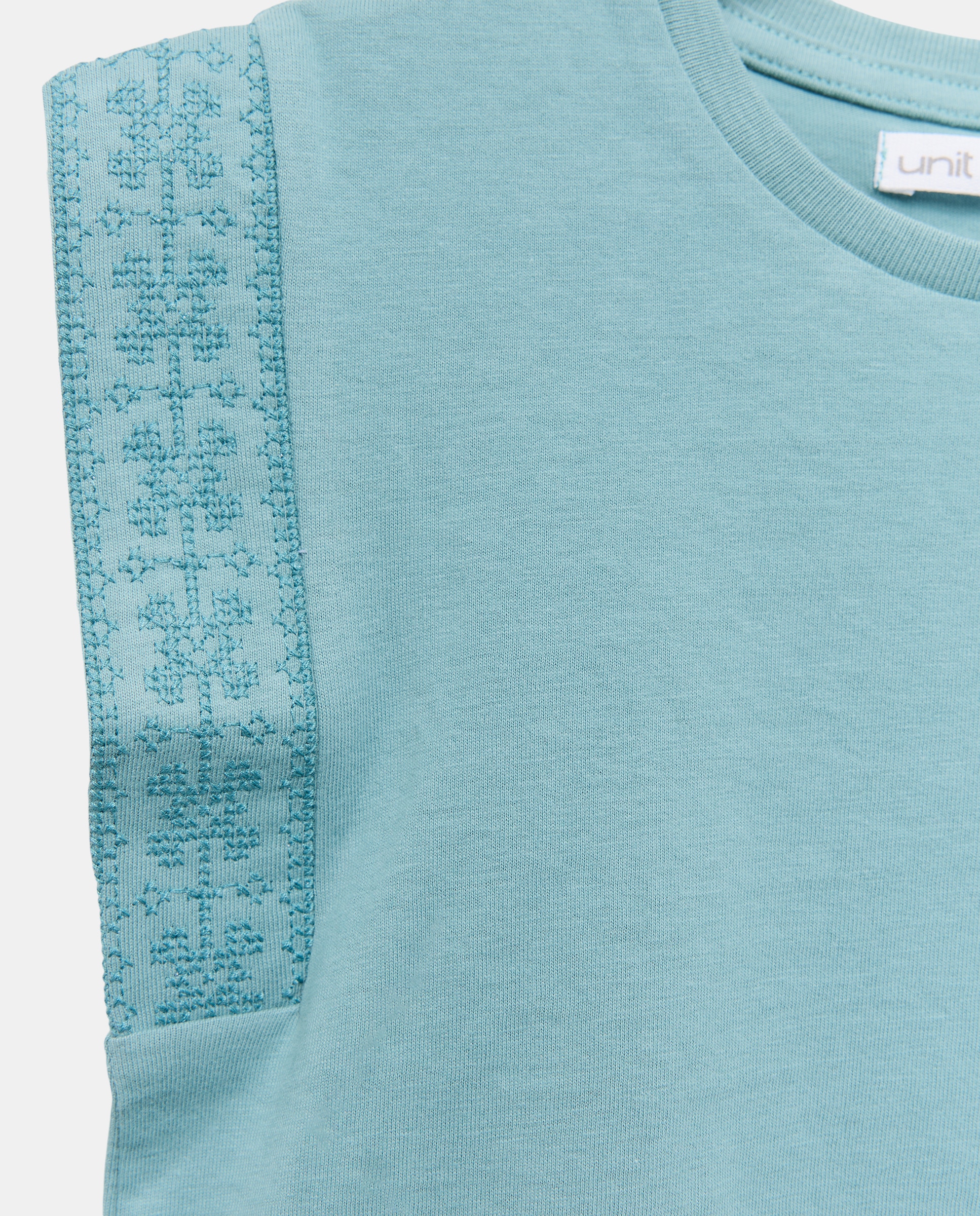 Camiseta niña punto de cruz Verde Pato-3