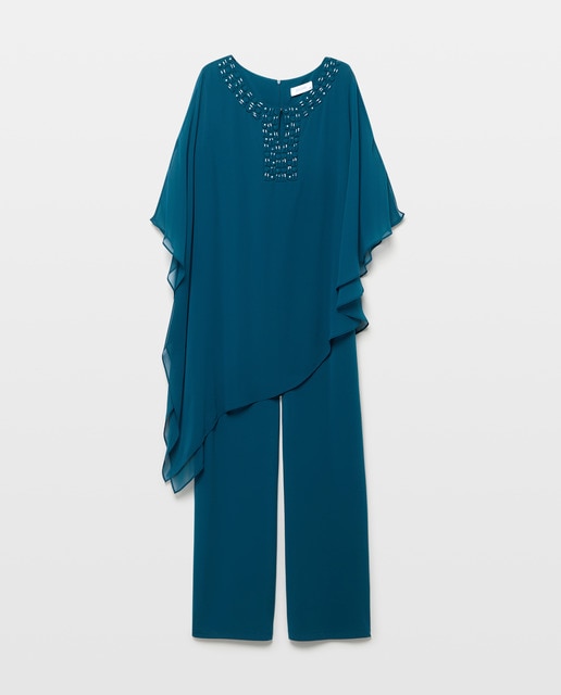 Imagem 0 de Macacão com Capa de Chiffon