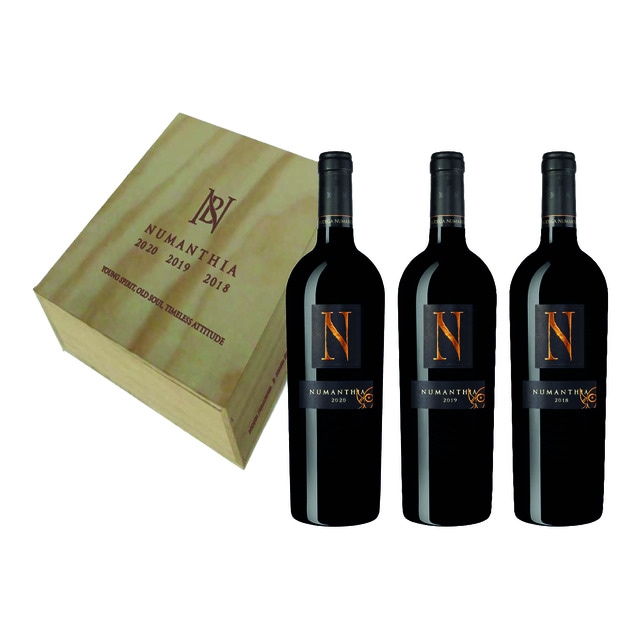 Imagen 0 de Estuche vino tinto Numanthia Tempranillo 2018, 2019, 2020 Toro