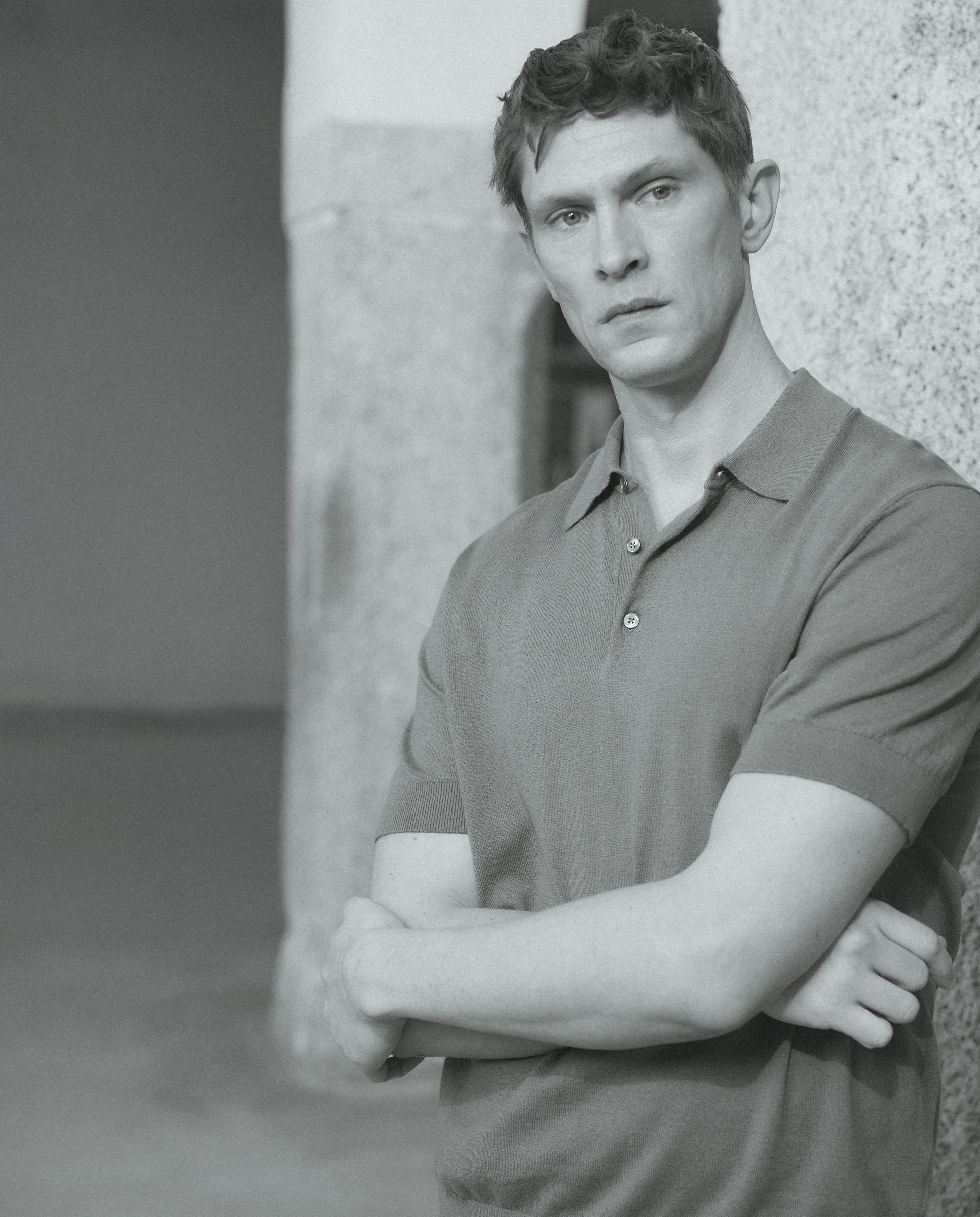 Imagem 0 de Camisola de Malha Lisa de Algodão e Linho com Colarinho de Polo e Manga Curta