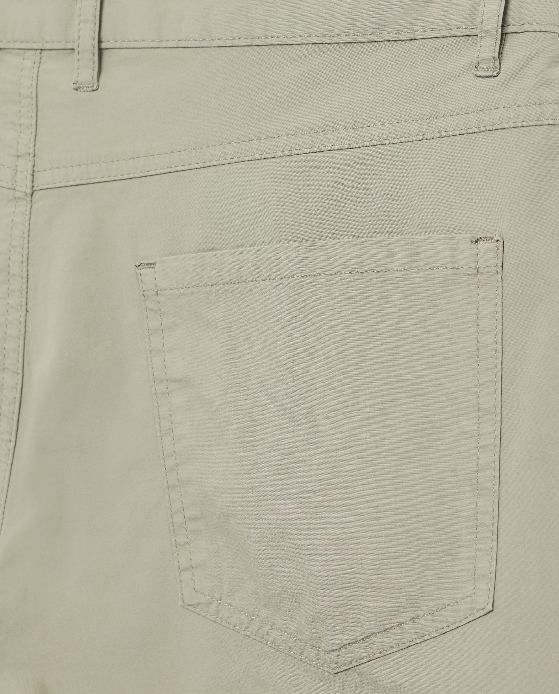 Bermuda hombre cinco bolsillos lavado regular fit 520 Kaki-5