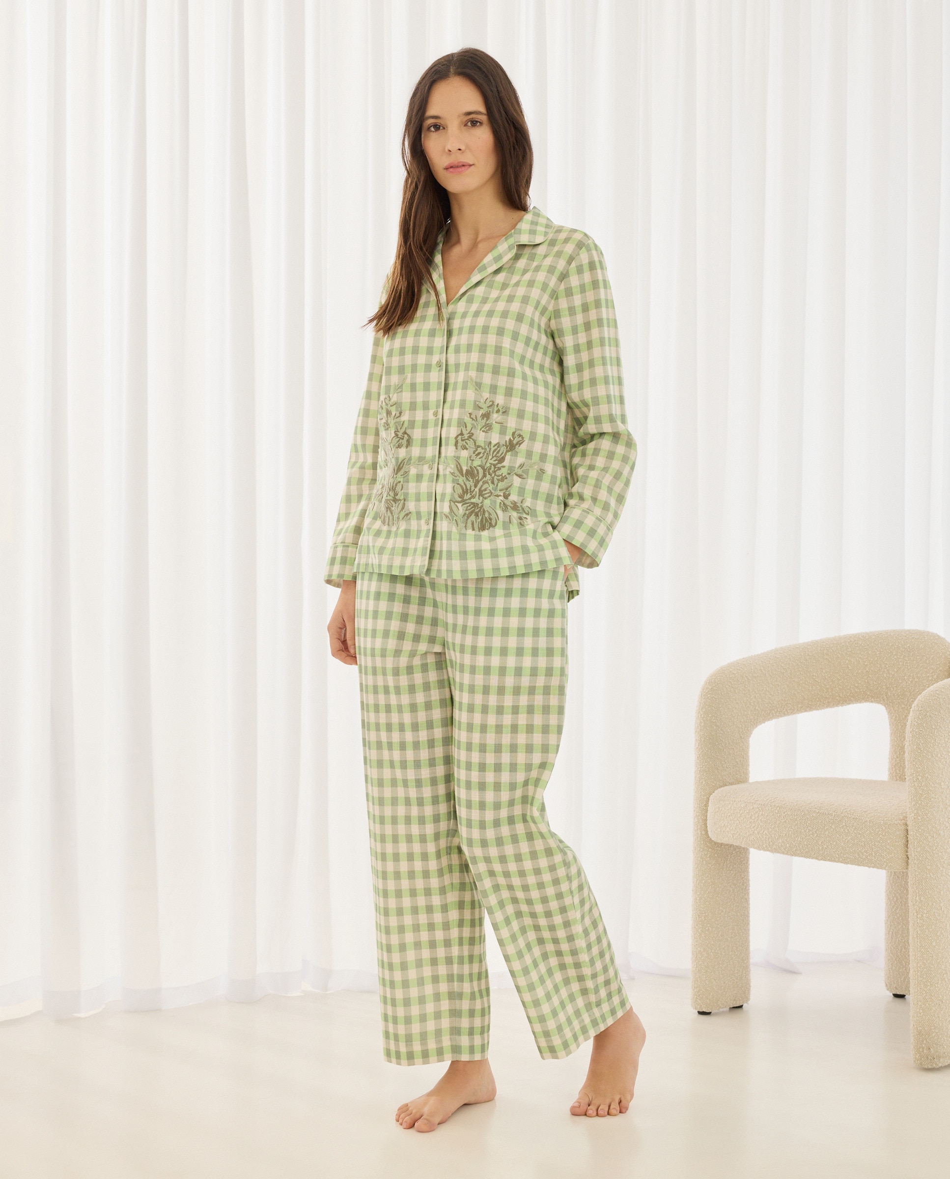 Imagem 0 de Pijama Camiseiro aos Quadrados Vichy