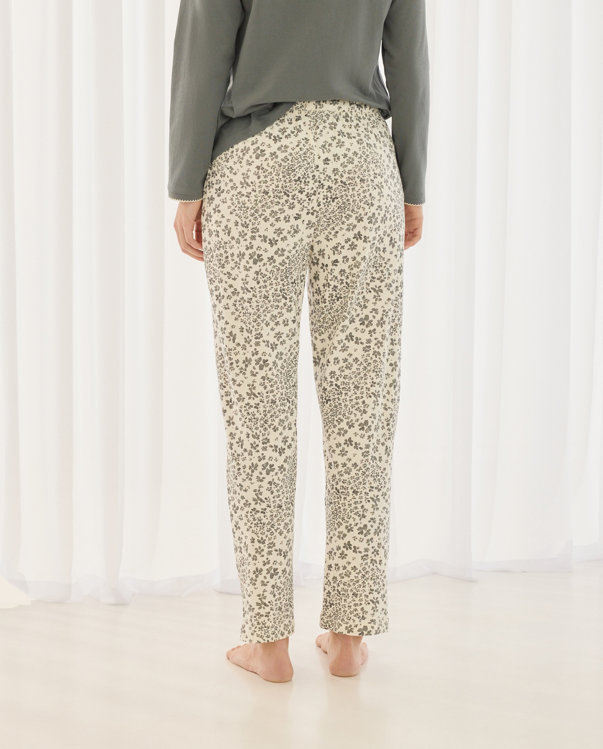 Calças de Pijama com Estampado Floral e Detalhes de Piconela Branco-3